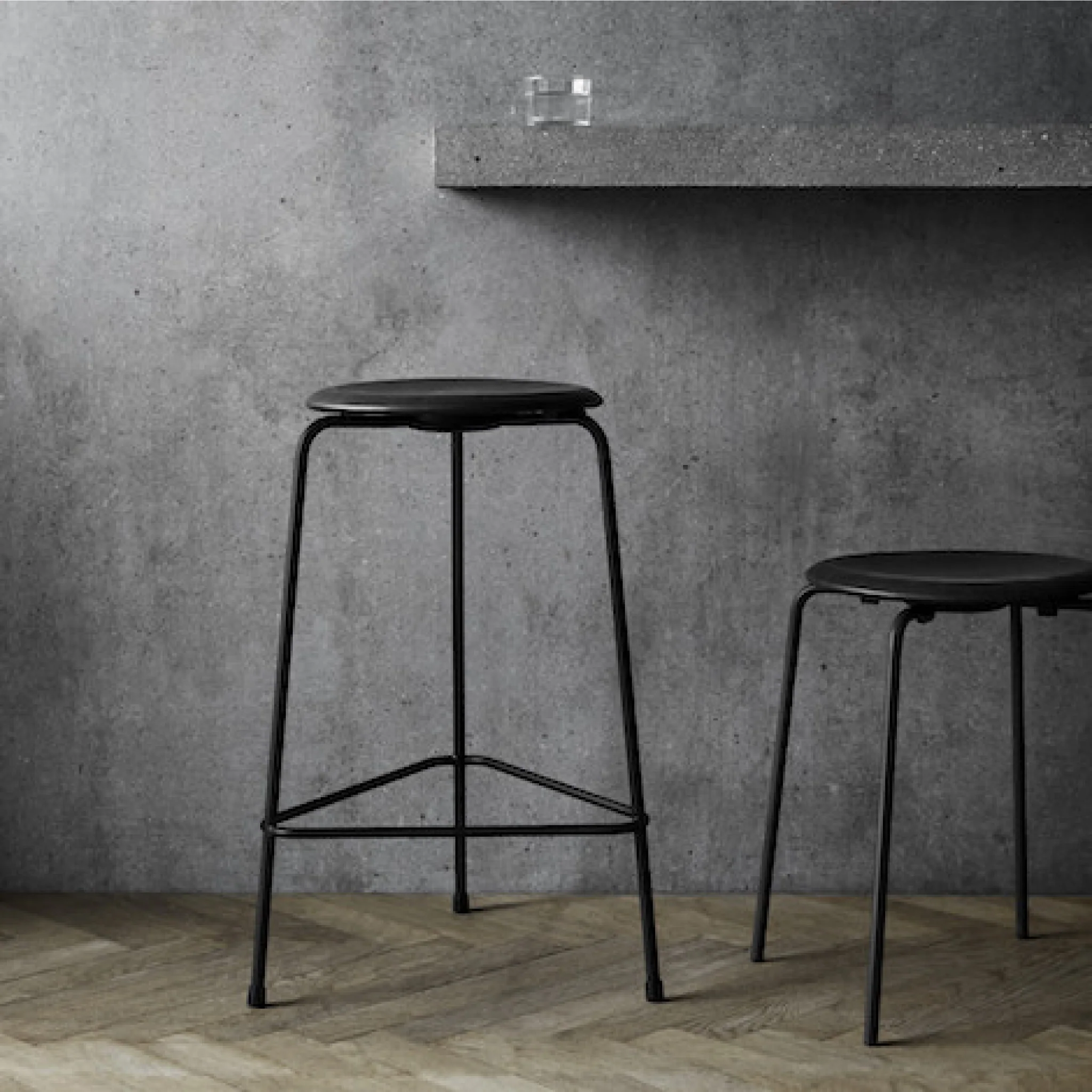 High Dot Counter Stool by Fritz Hansen - Image 4