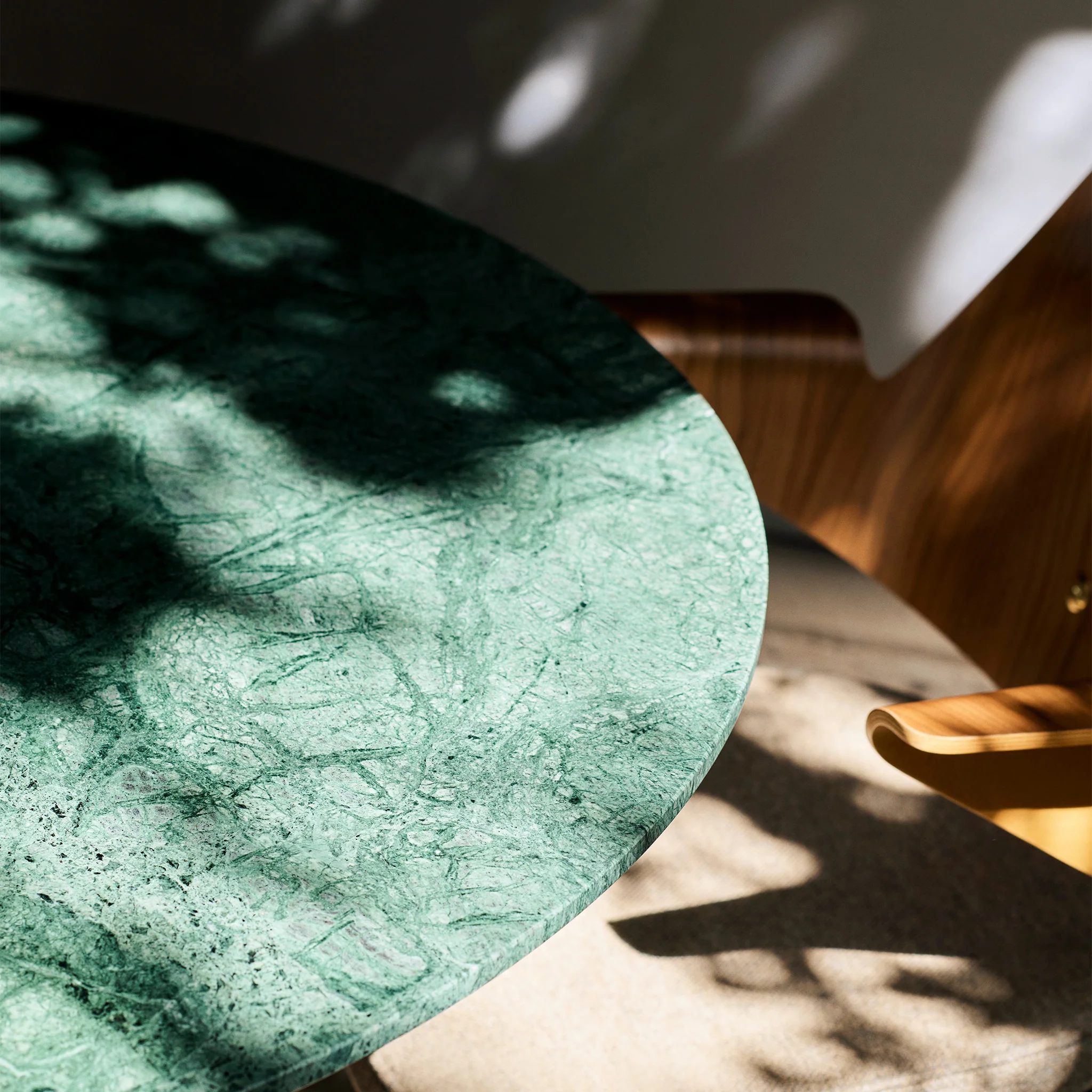 In Between Dining Table SK20 - Image 3