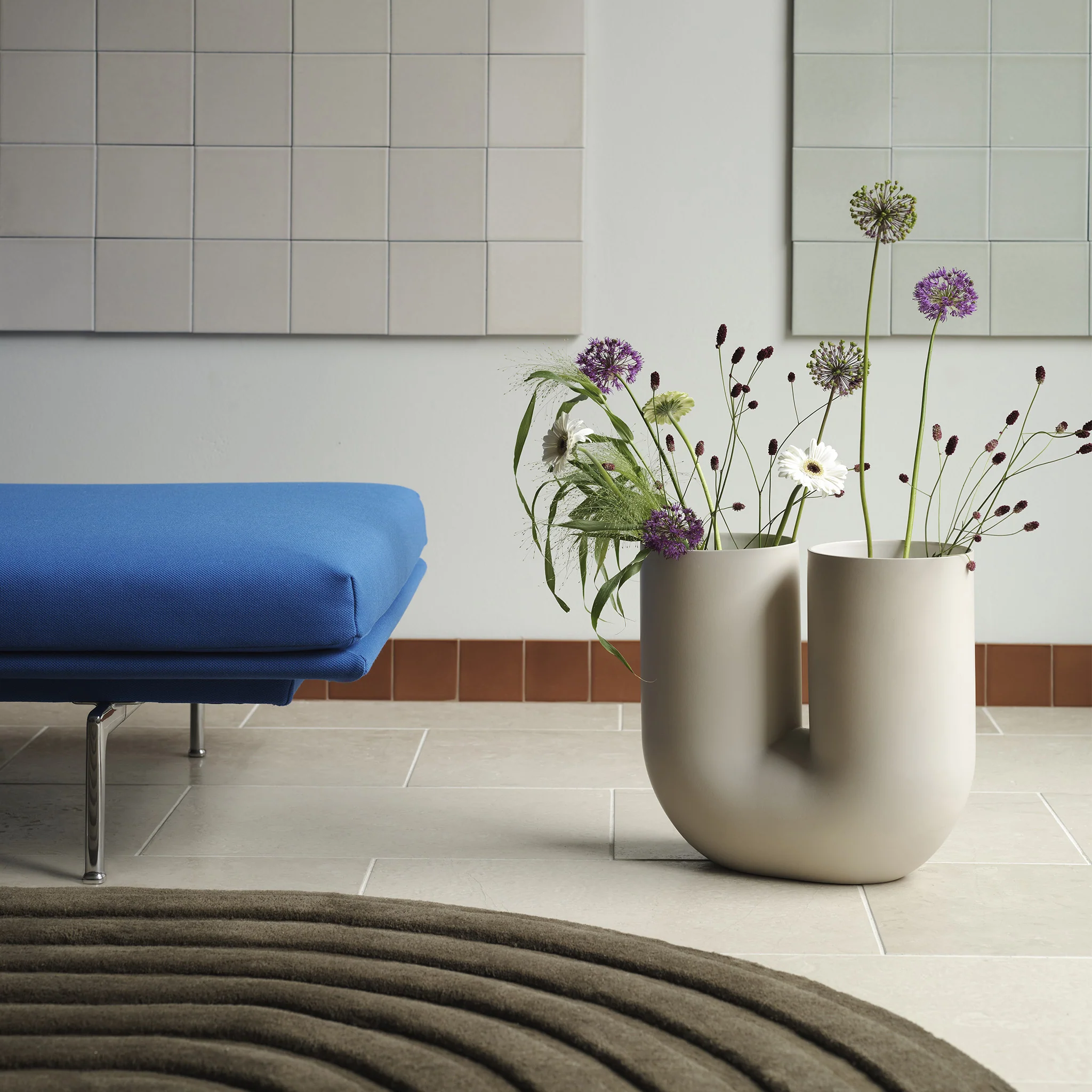 Kink Vase by Muuto - Image 4