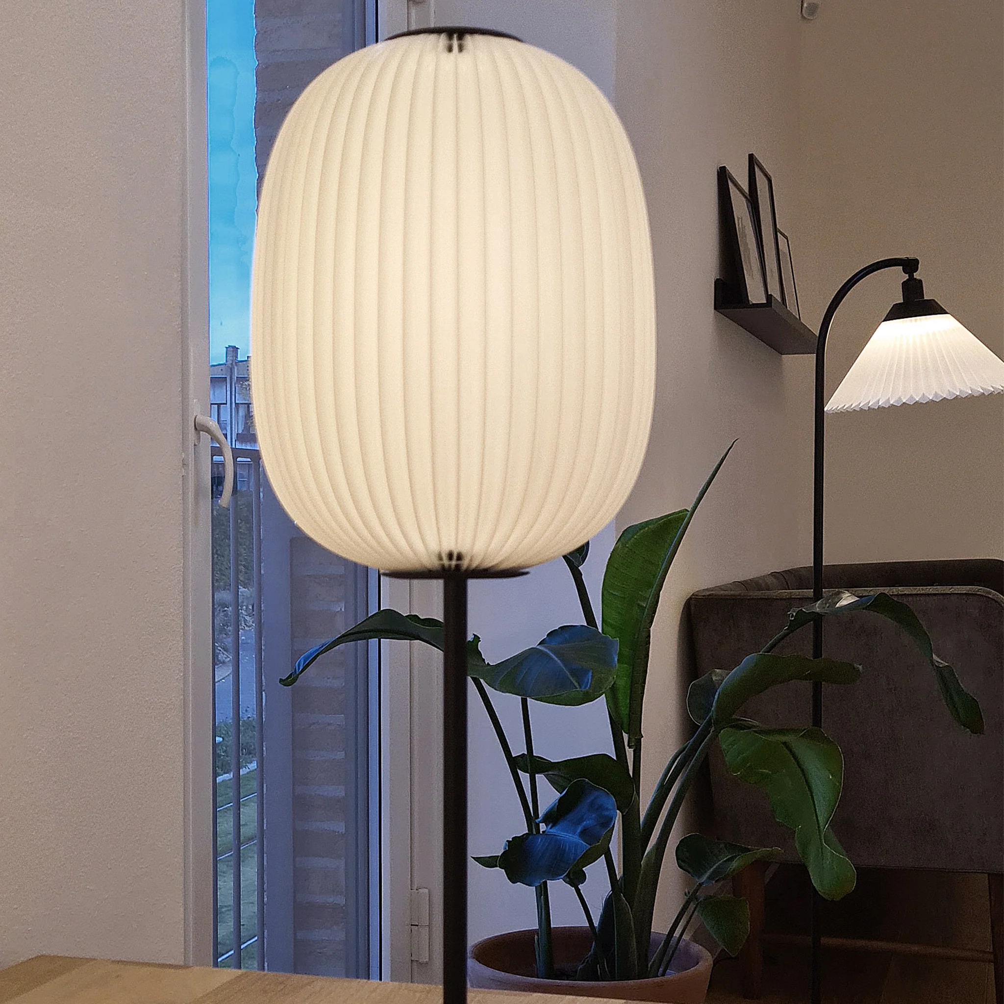 Lamella 335 Table Lamp By Takagi & Homstvedt - Image 3