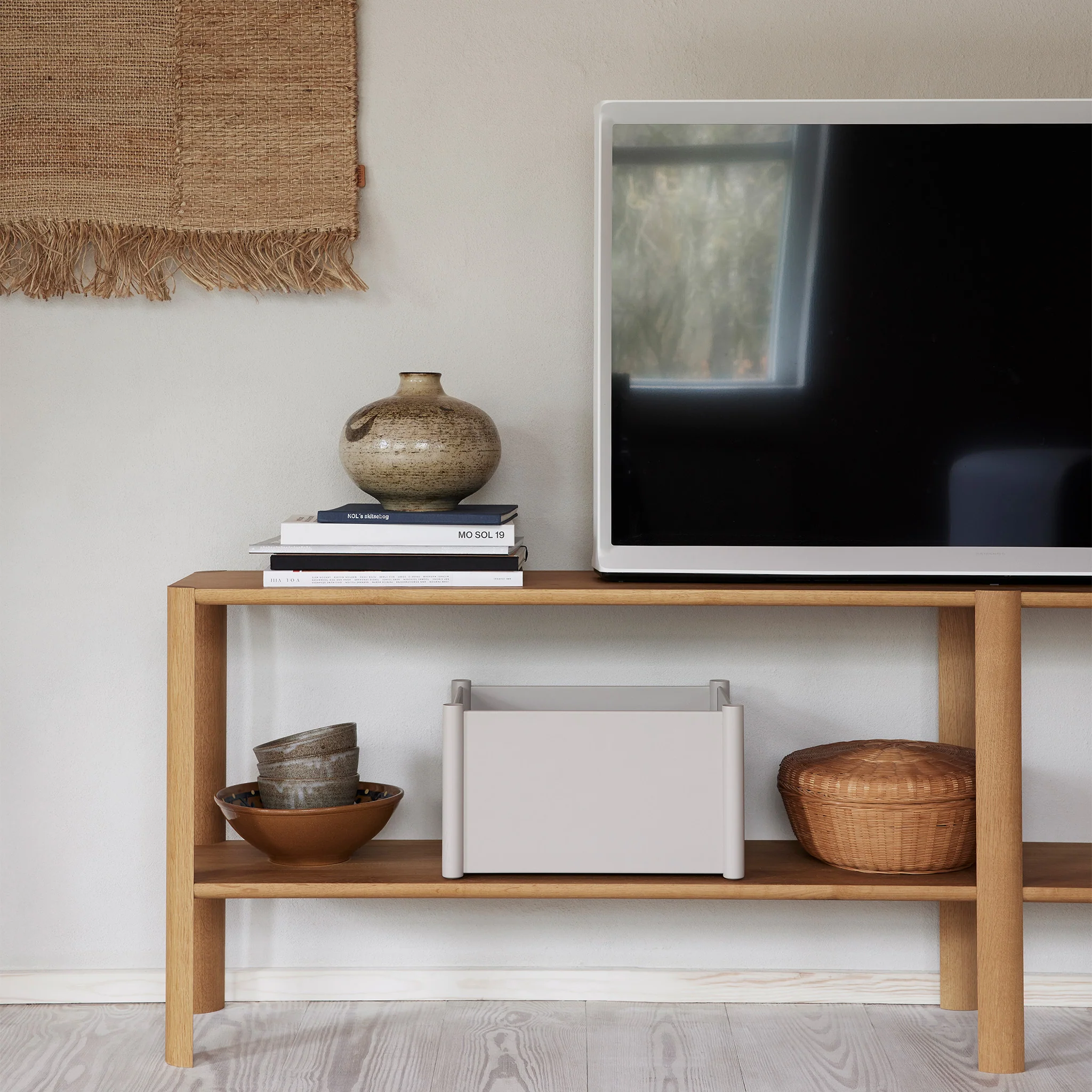 Leaf Shelving by Jonas Lutz for Form and Refine - Image 16