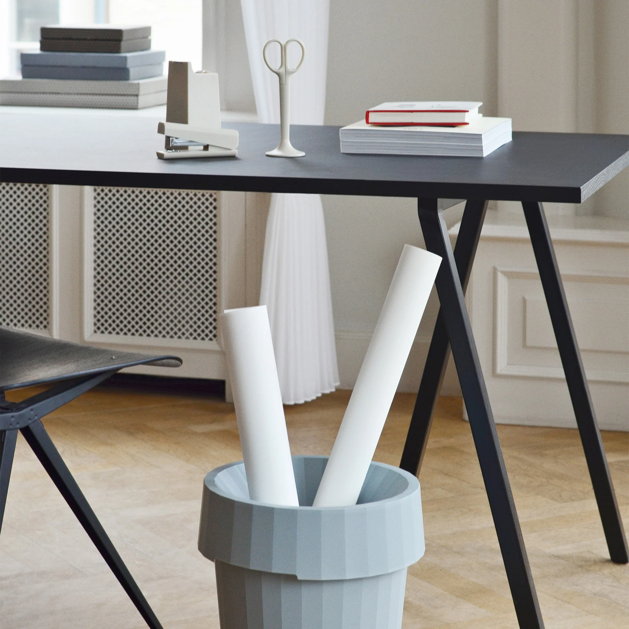 Loop Stand Frames by Hay - Image 6