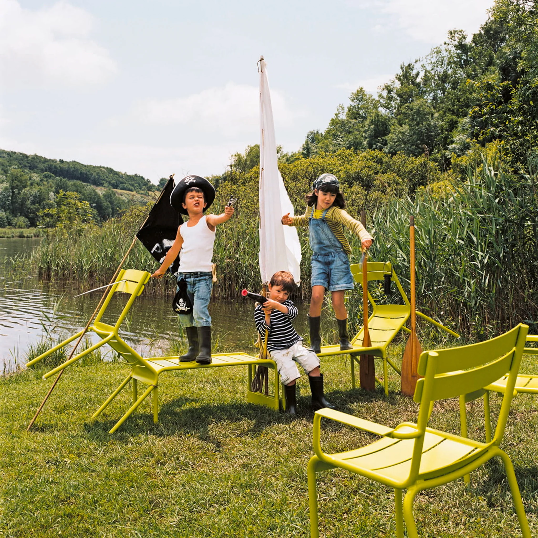 Luxembourg Kid's Bench by Fermob - Image 4