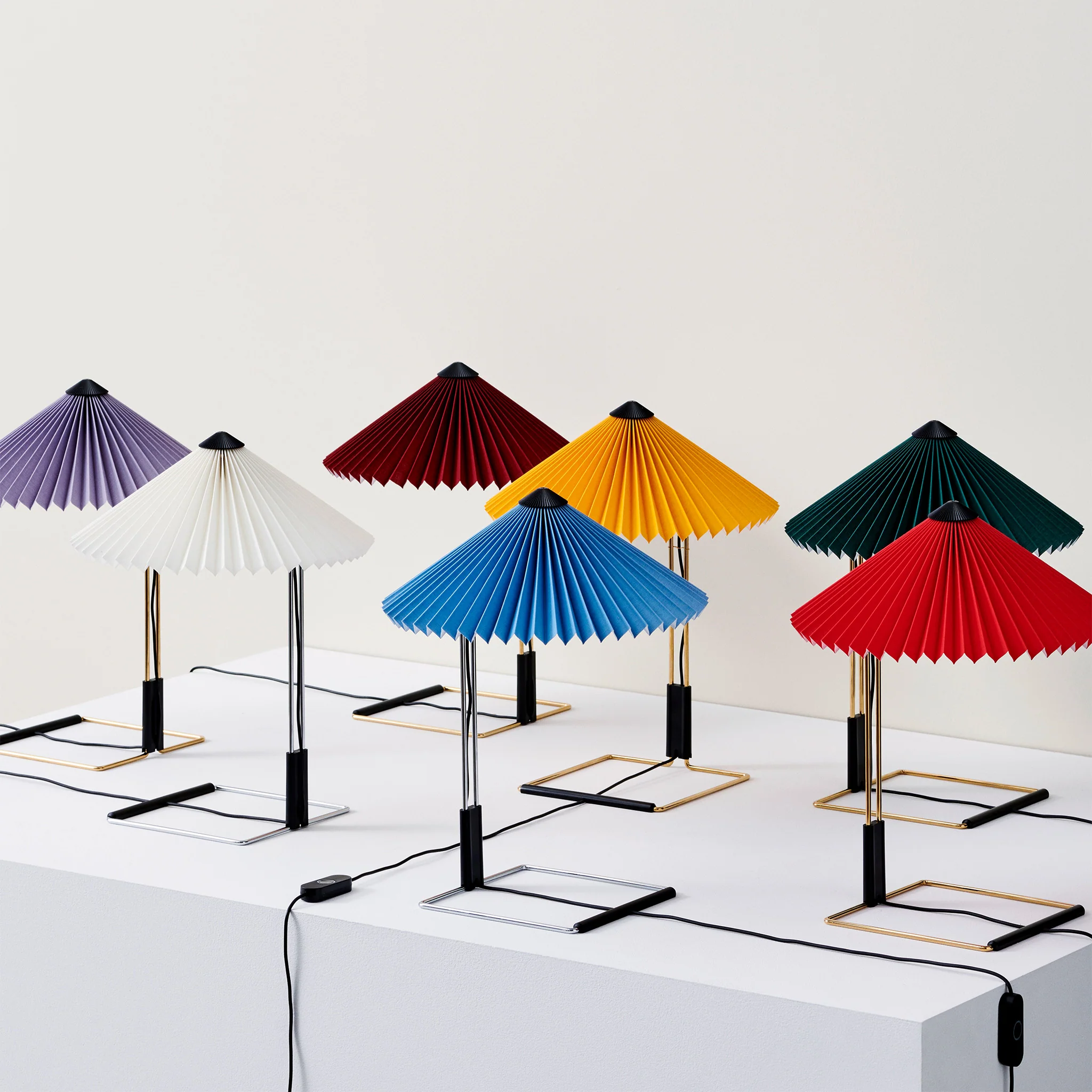 Matin Table Lamp by Hay - Image 10