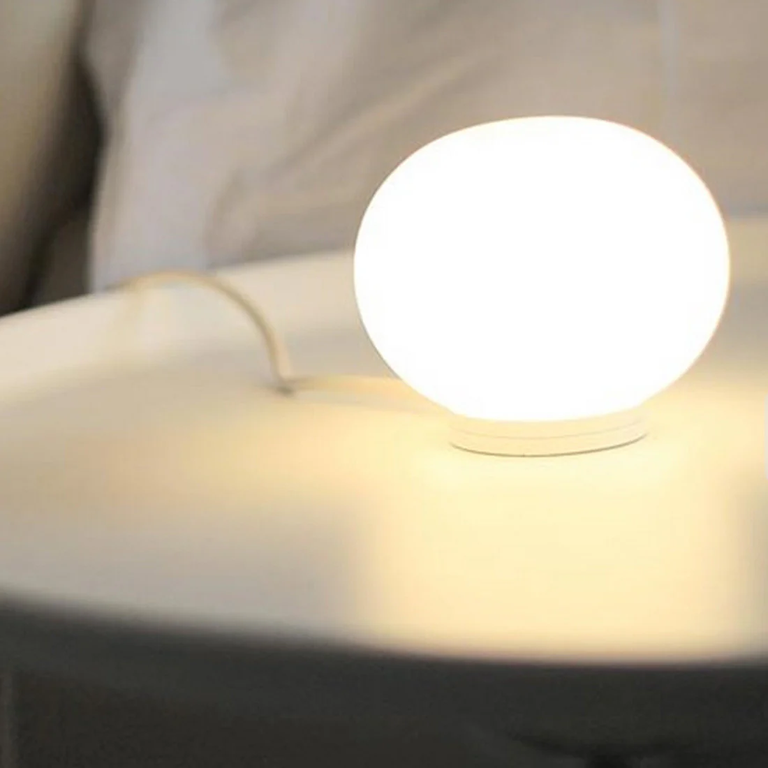 Mini Glo-Ball Table by Jasper Morrison for Flos - Image 3