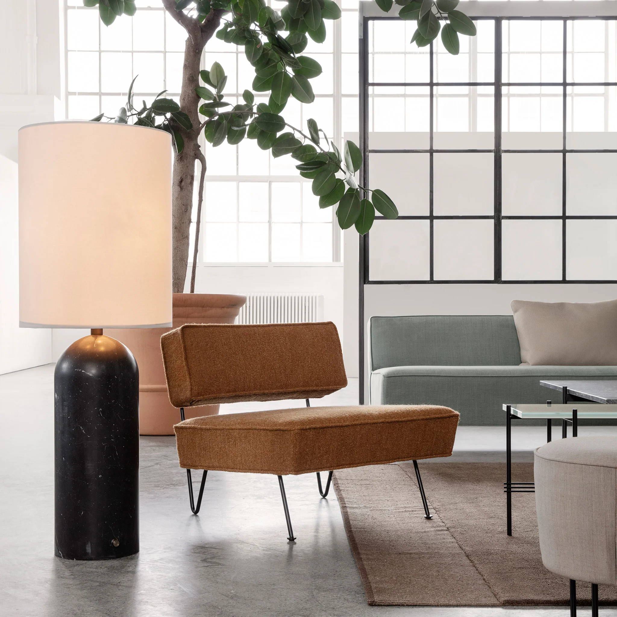 Modern Line Dining Sofa by Gubi - Image 5