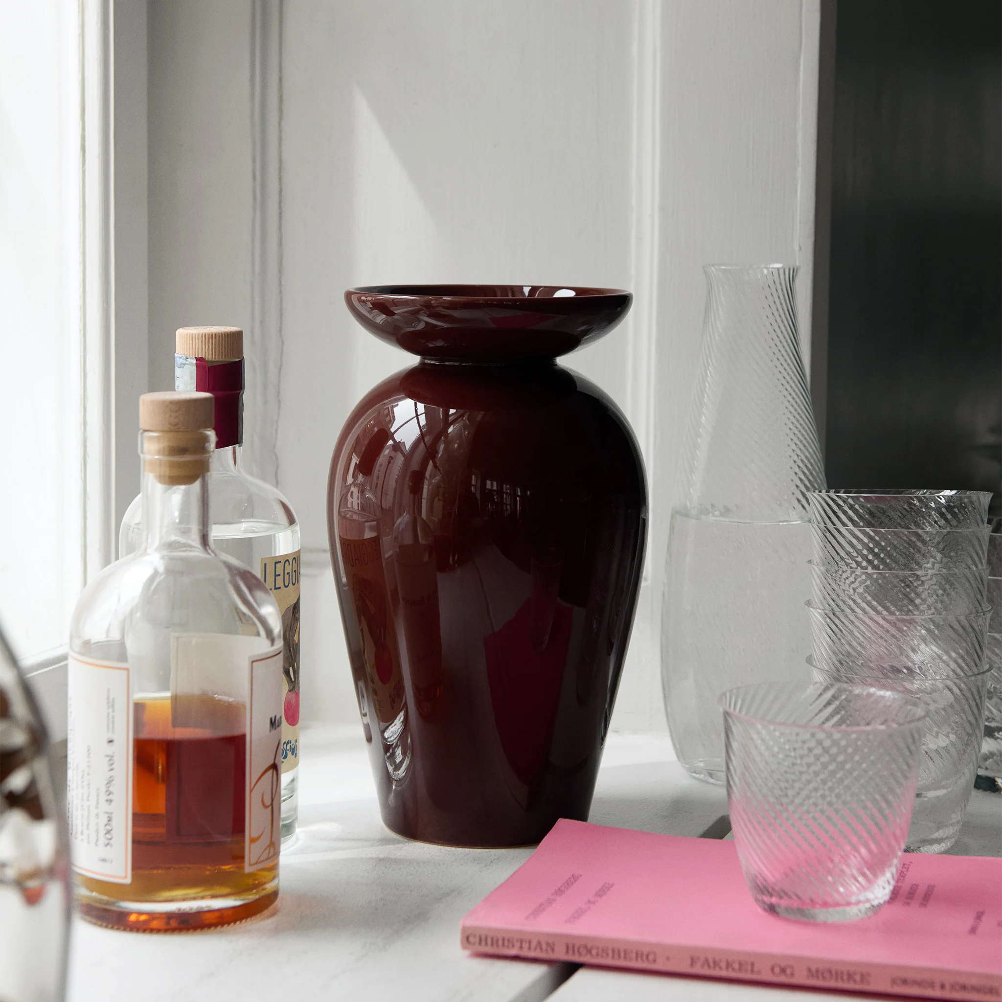 Momento Vase JH47 - Image 3