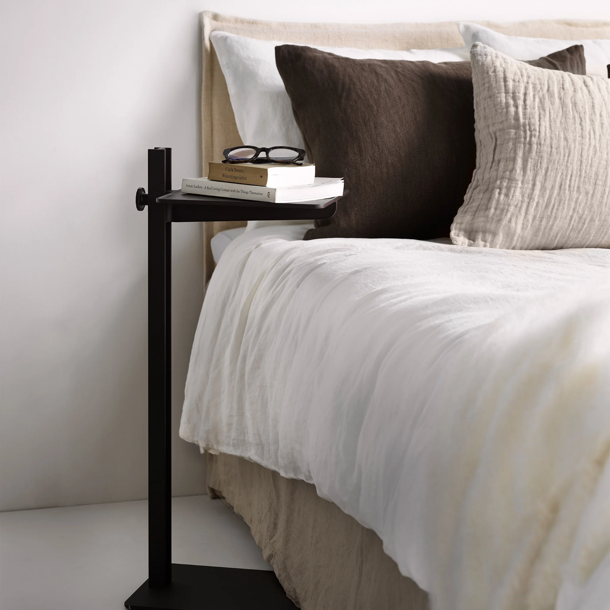 Museum™ Sidetable by String - Image 6