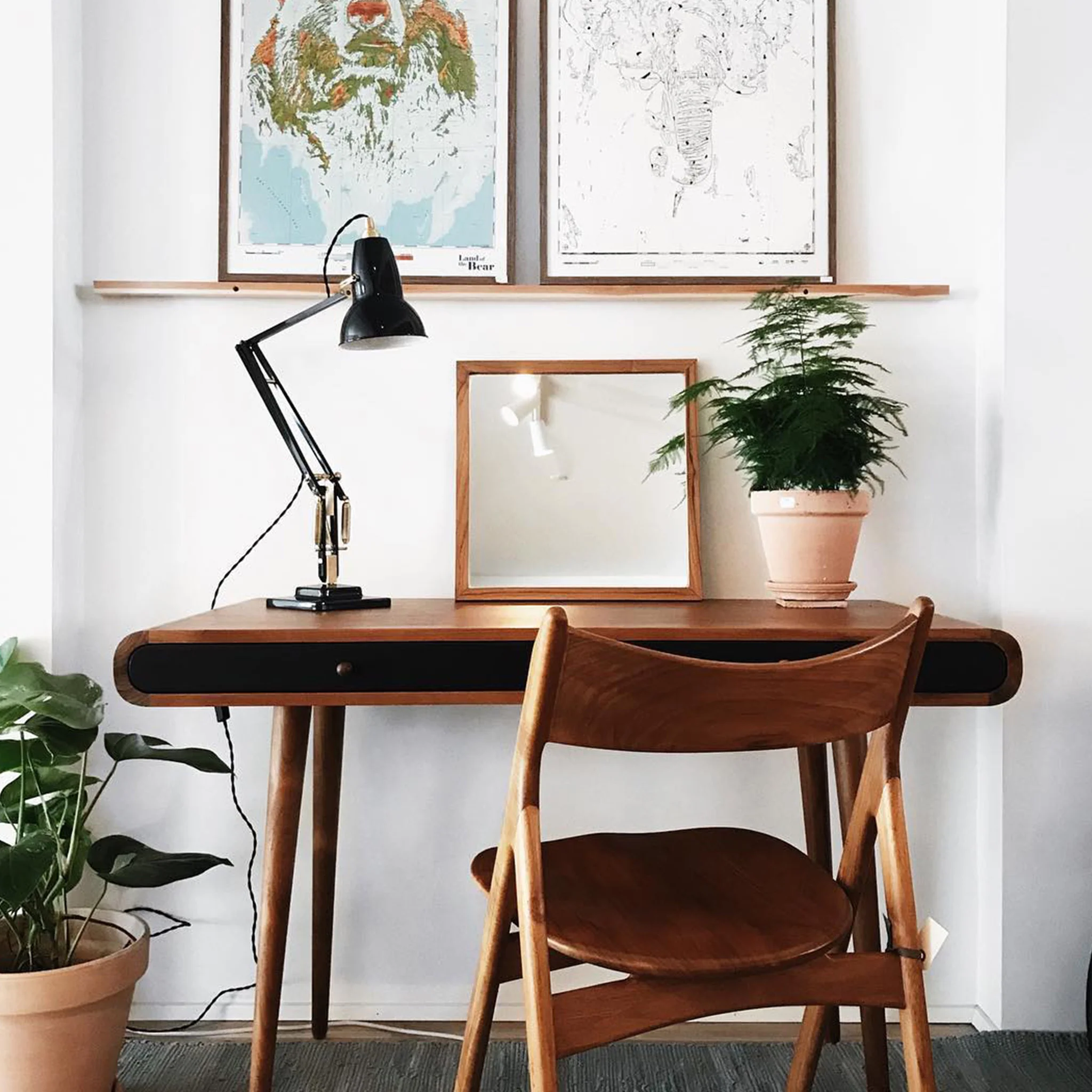 Original 1227™ Brass Desk Lamp - Image 7