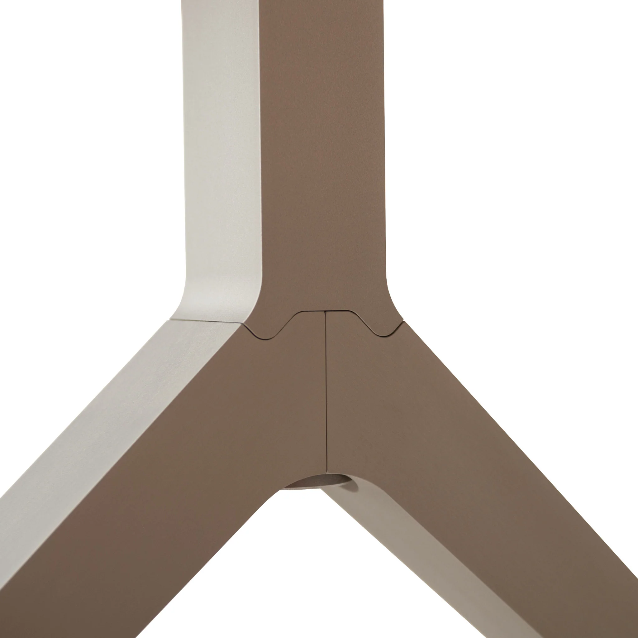 Overton Table by Matthew Hilton - Image 3