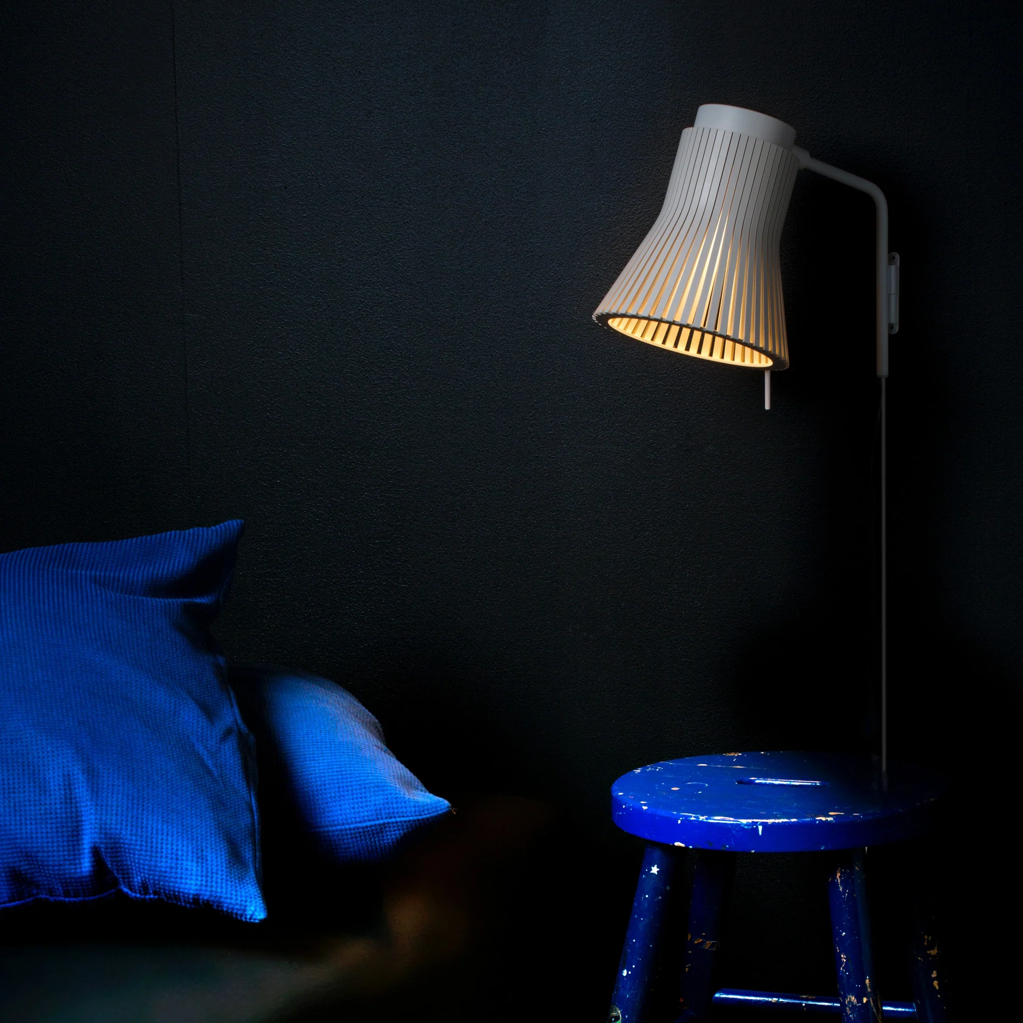Petite 4630 Wall Lamp by Secto Design - Image 6