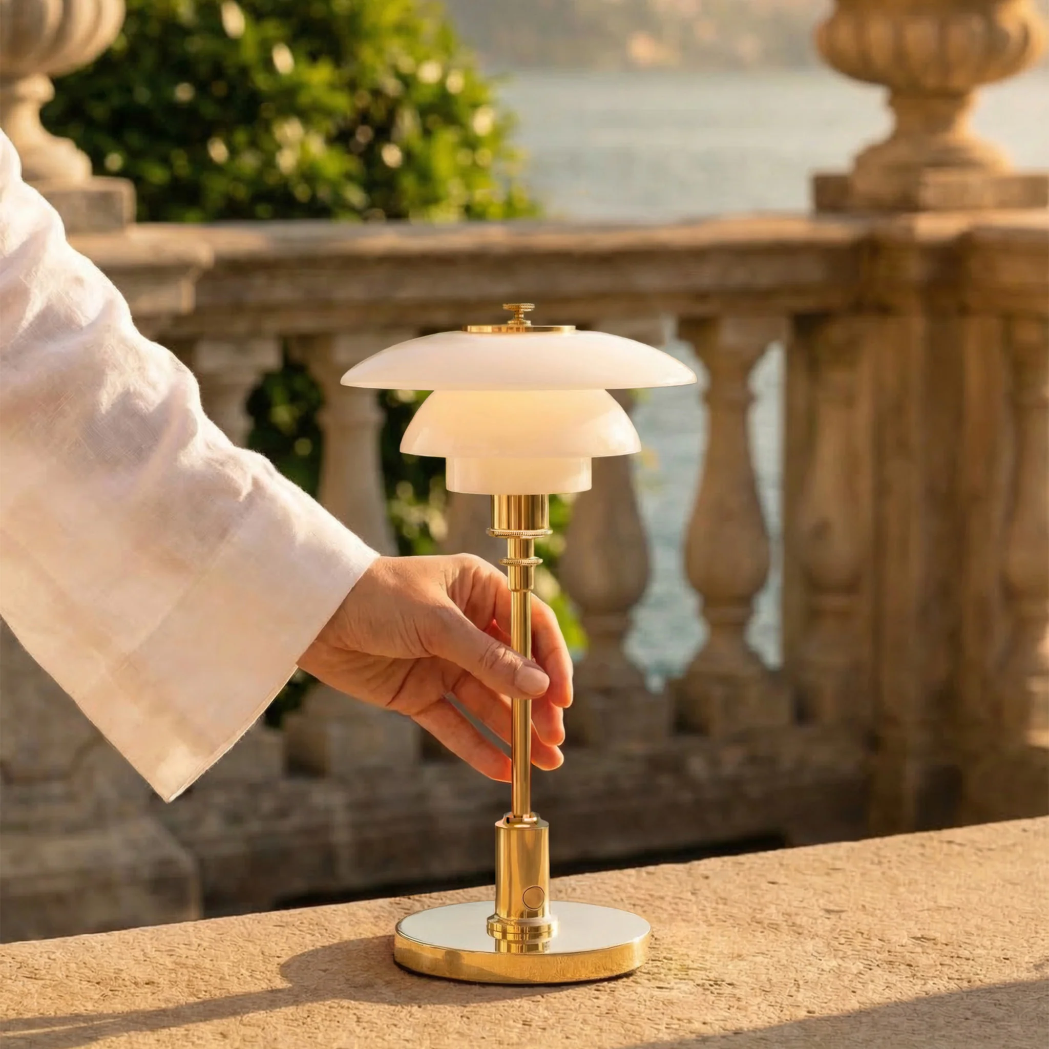 PH 1/1 Portable Table Lamp by Louis Poulsen - Image 2