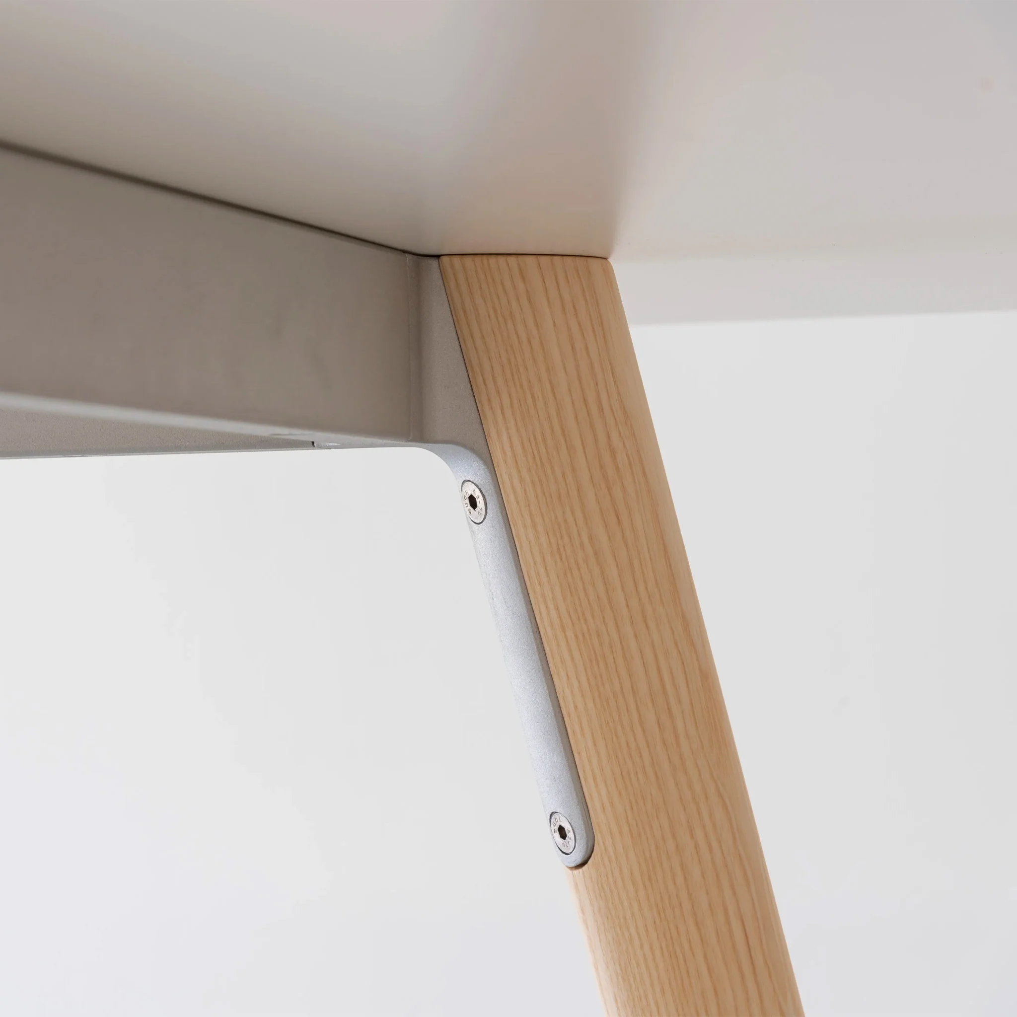 Pilo Table by Magis - Image 4