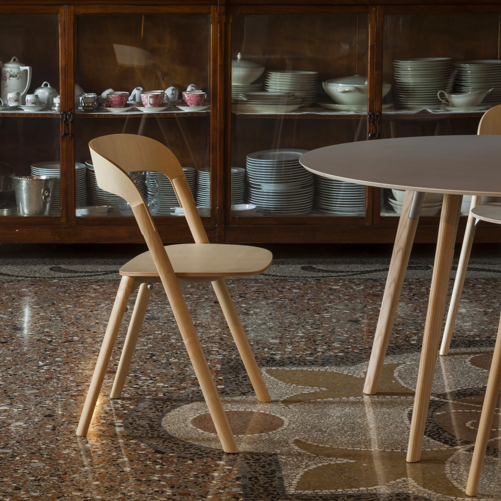 Pilo Table by Magis - Image 7