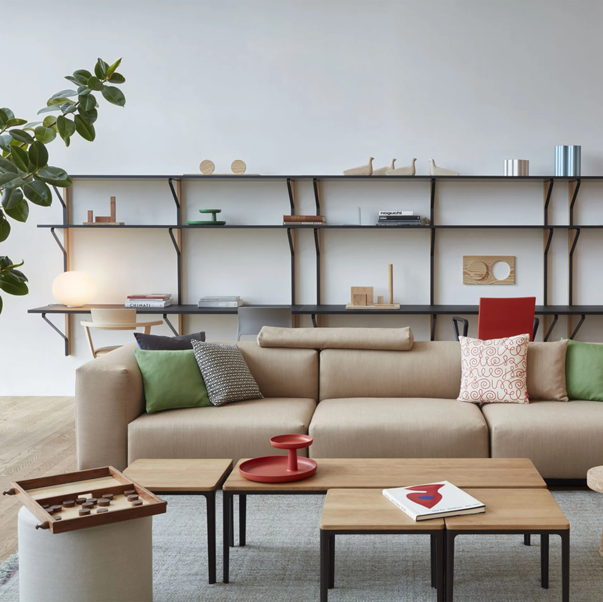 Plate Coffee Table by Vitra - Image 6