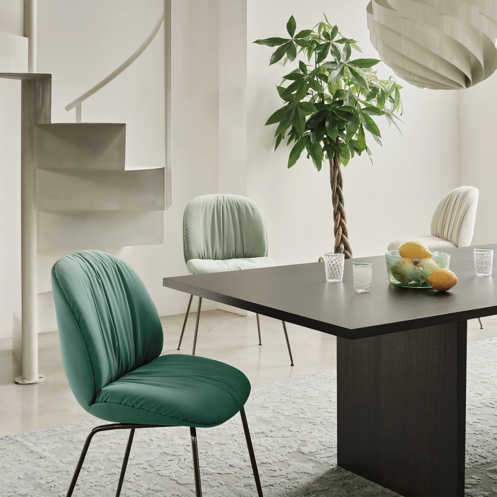 Private Dining Table by Gubi - Image 9