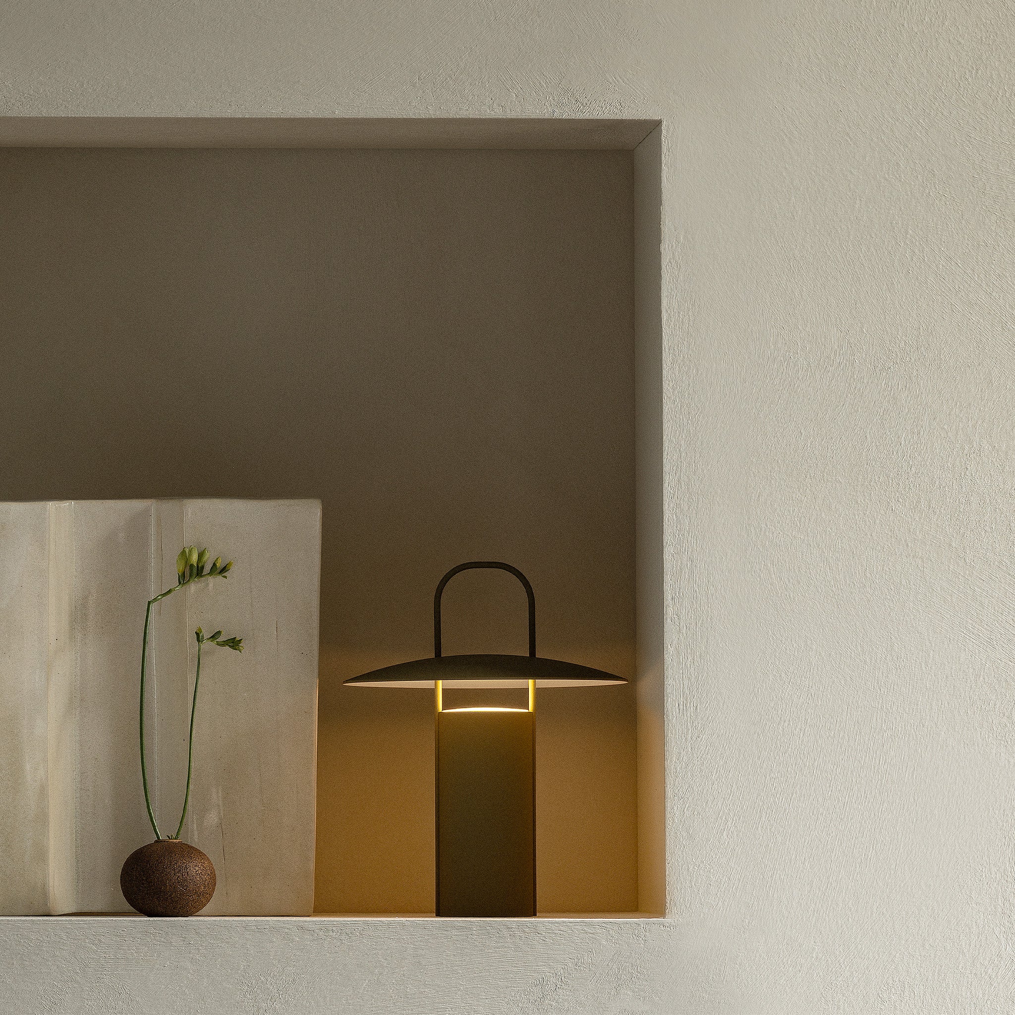 Ray Portable Table Lamp By Daniel Schofield - Image 3