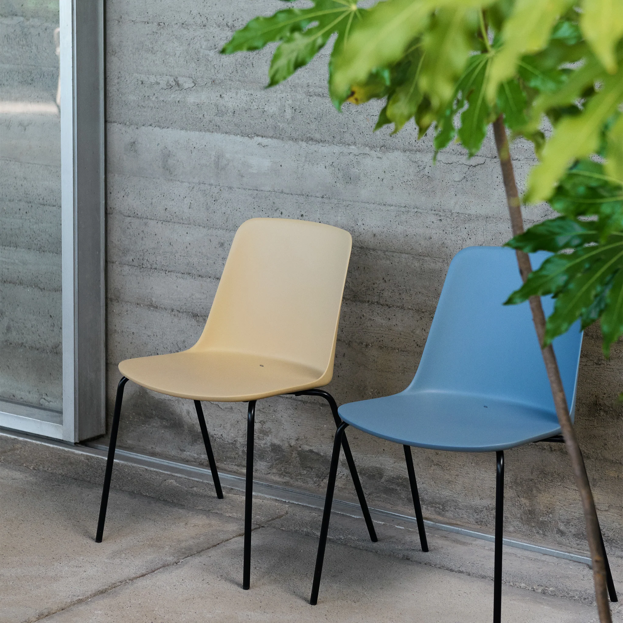 Rely Outdoor Chair HW138 by &Tradition - Image 4