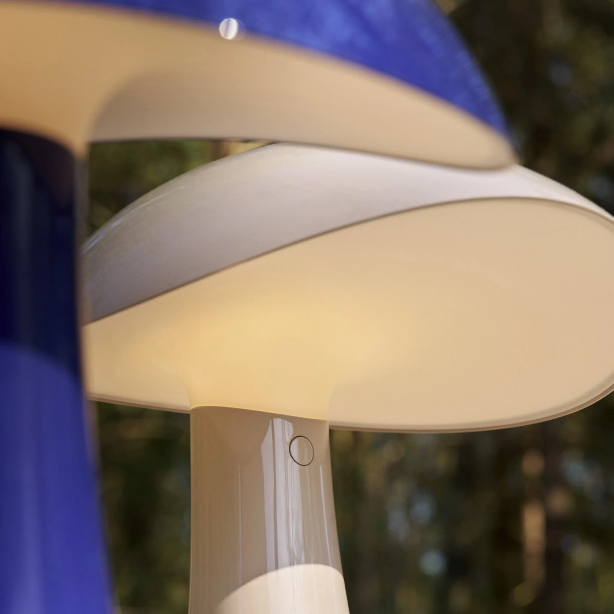 Rumee 220 Portable Lamp By Gabriel Tan - Image 6