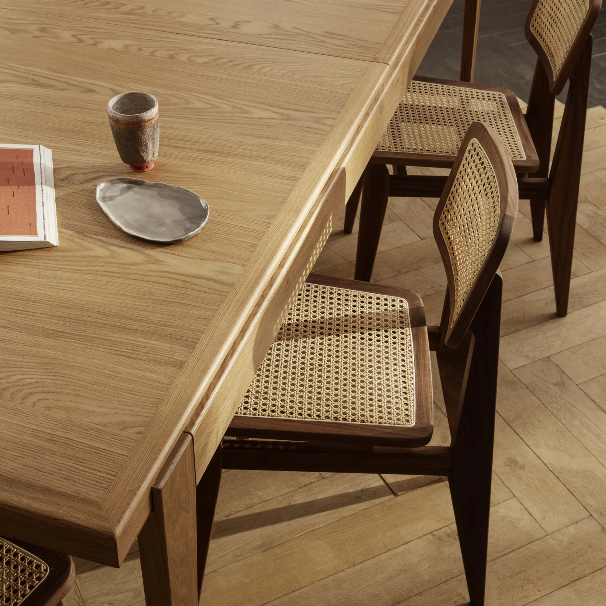 S-Table Extendable Dining Table by Gubi - Image 6
