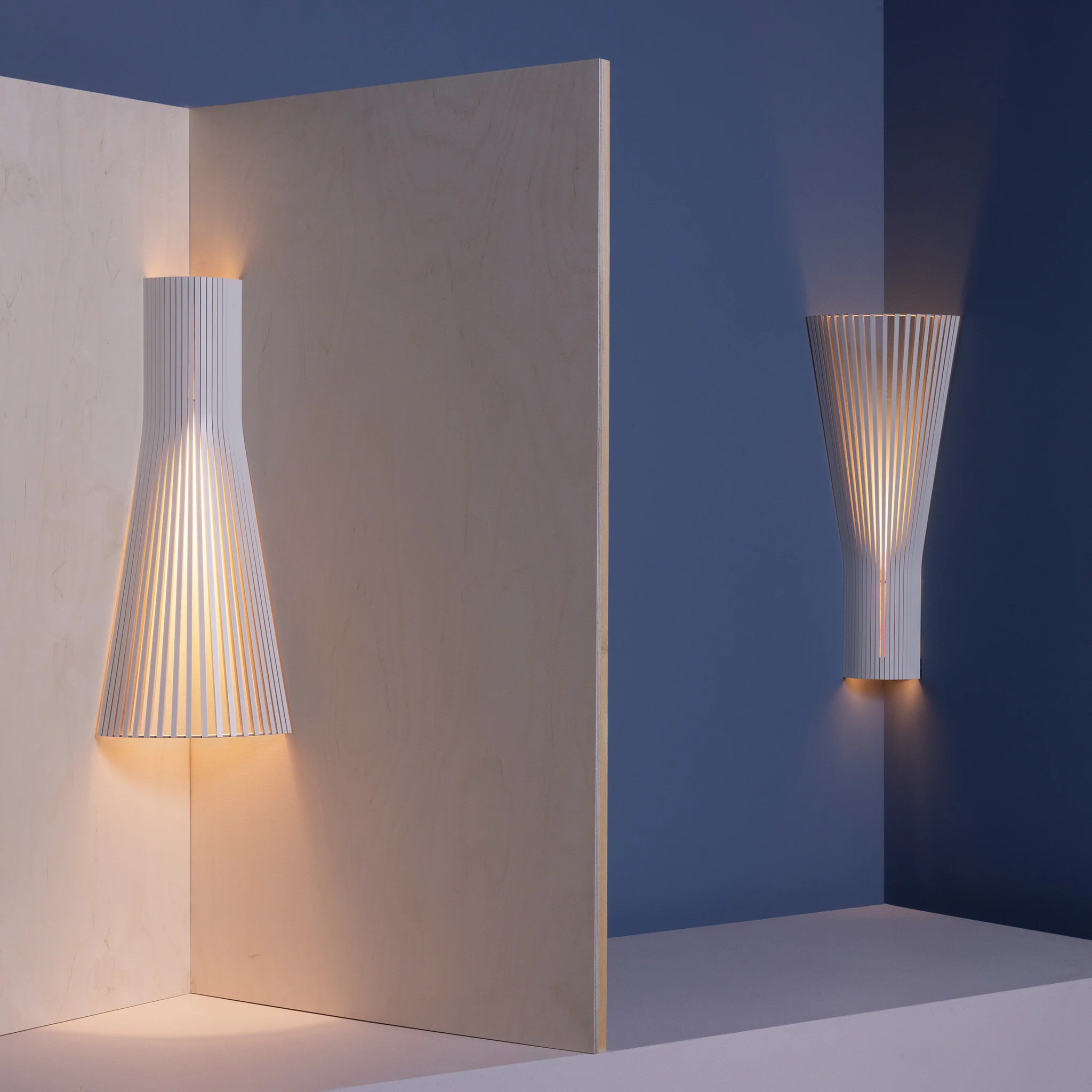 Secto 4236 Corner Wall Lamp by Secto Design - Image 4