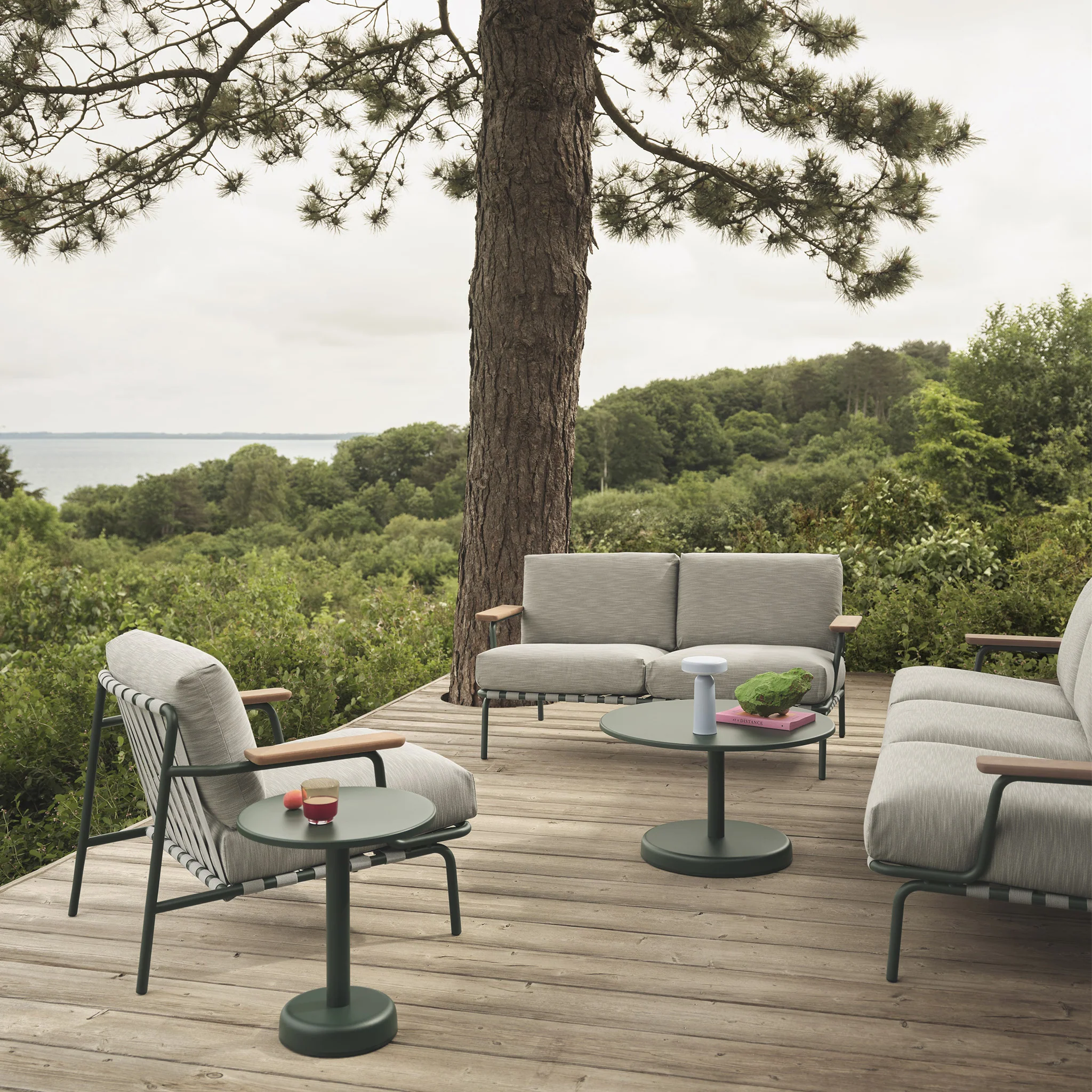 Settle Lounge Chair With Arms by Muuto - Image 8