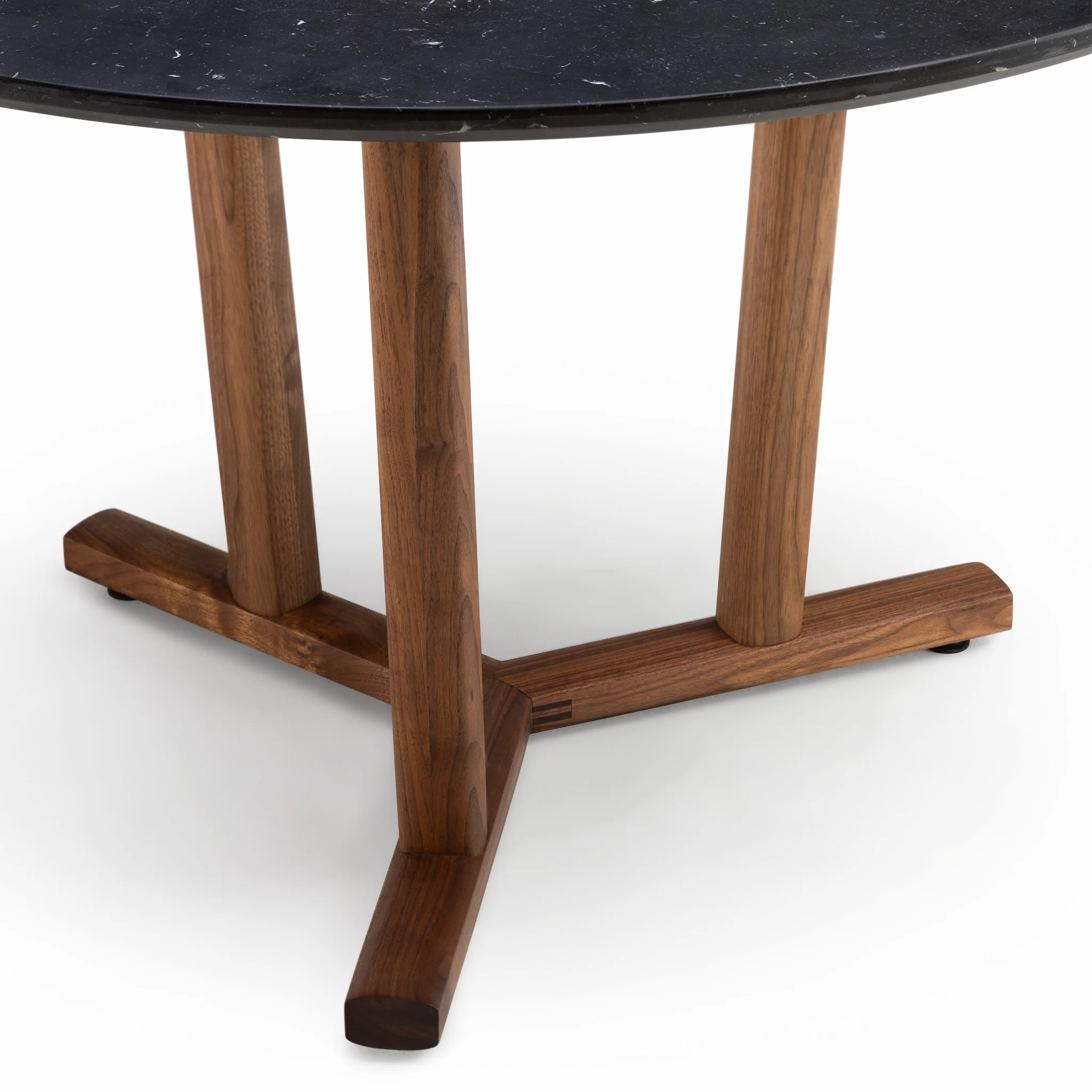 Shaker Round Dining Table by Neri & Hu - Image 3