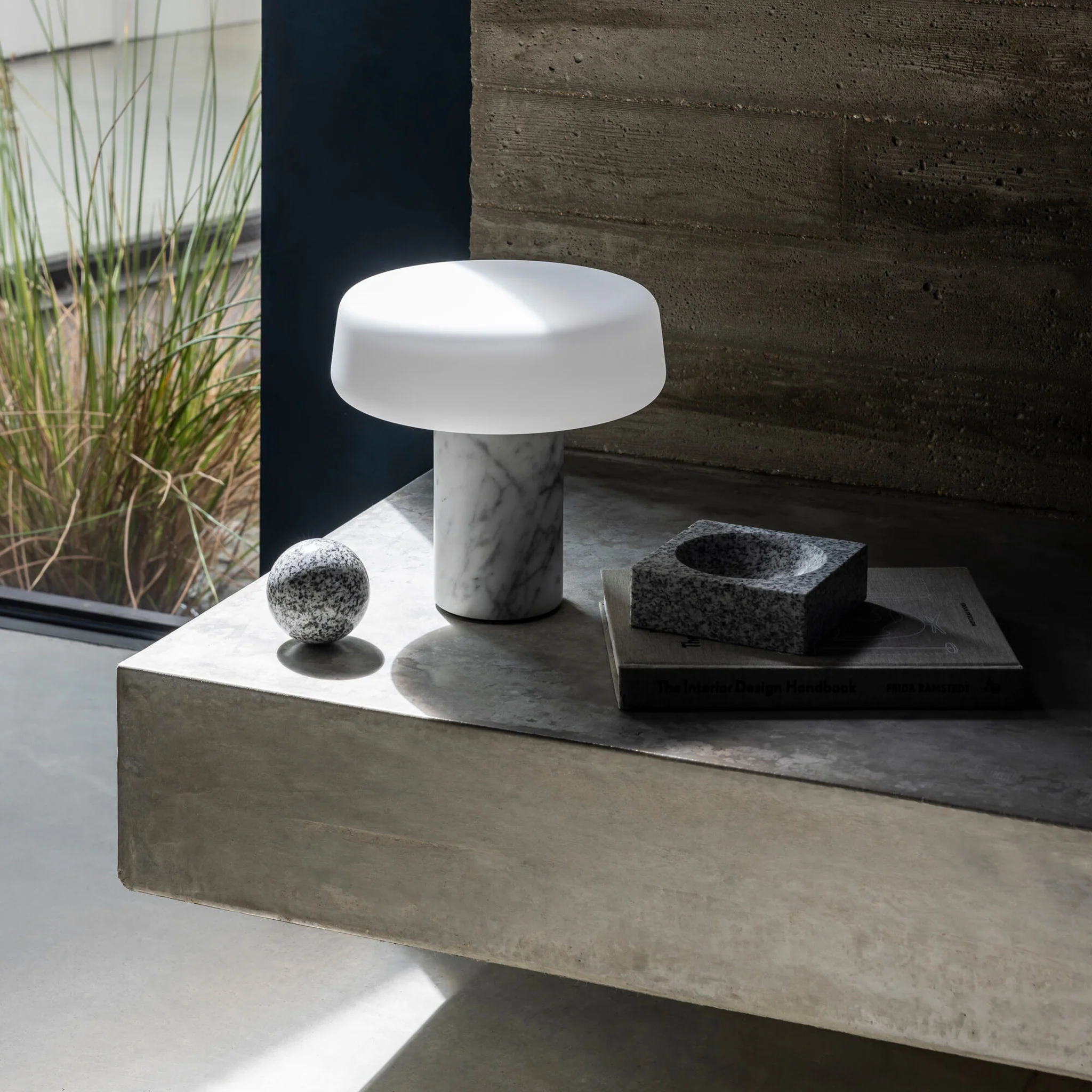 Solid Table Lamp Rechargeable by Terence Woodgate - Image 2