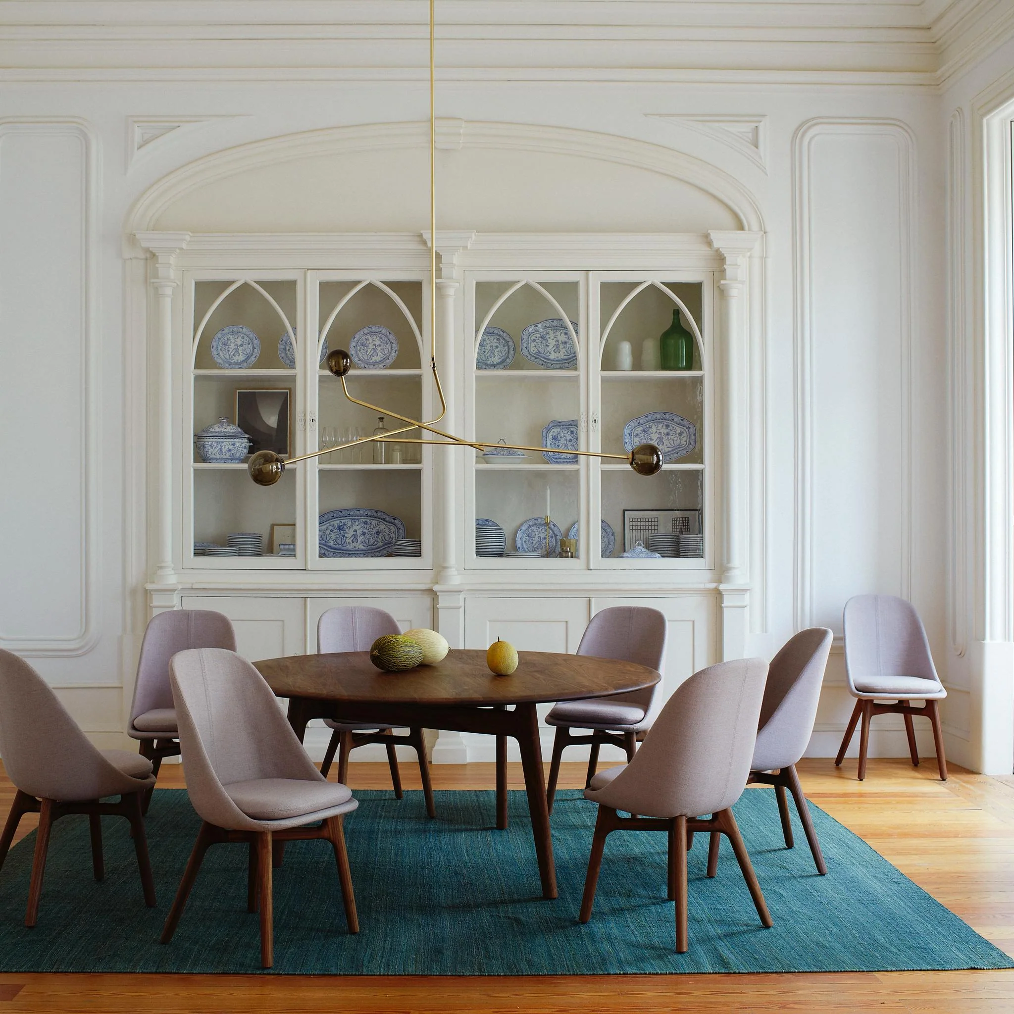 Solo Round Table by Neri & Hu - Image 6