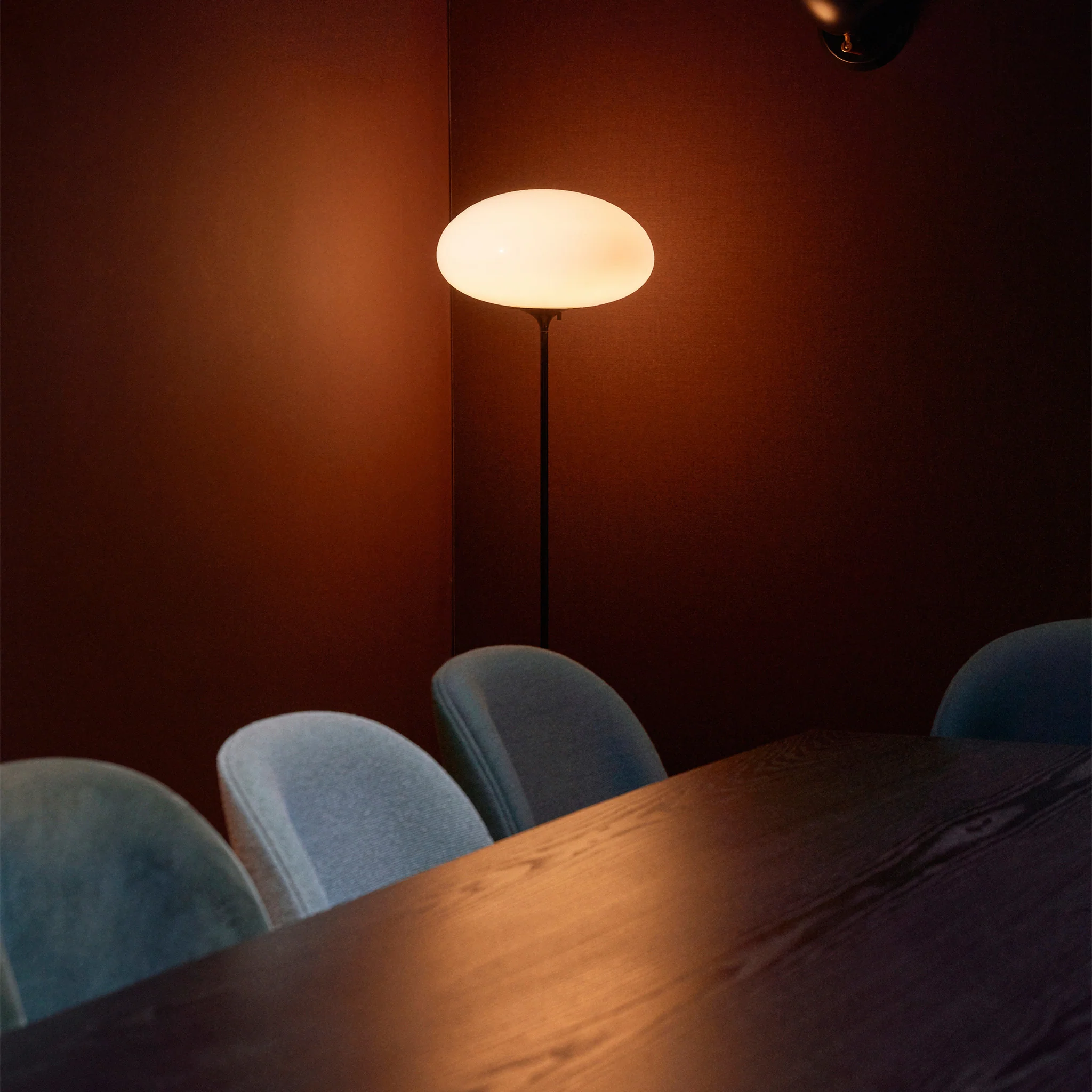Stemlite Opal Floor Lamp by Gubi - Image 9