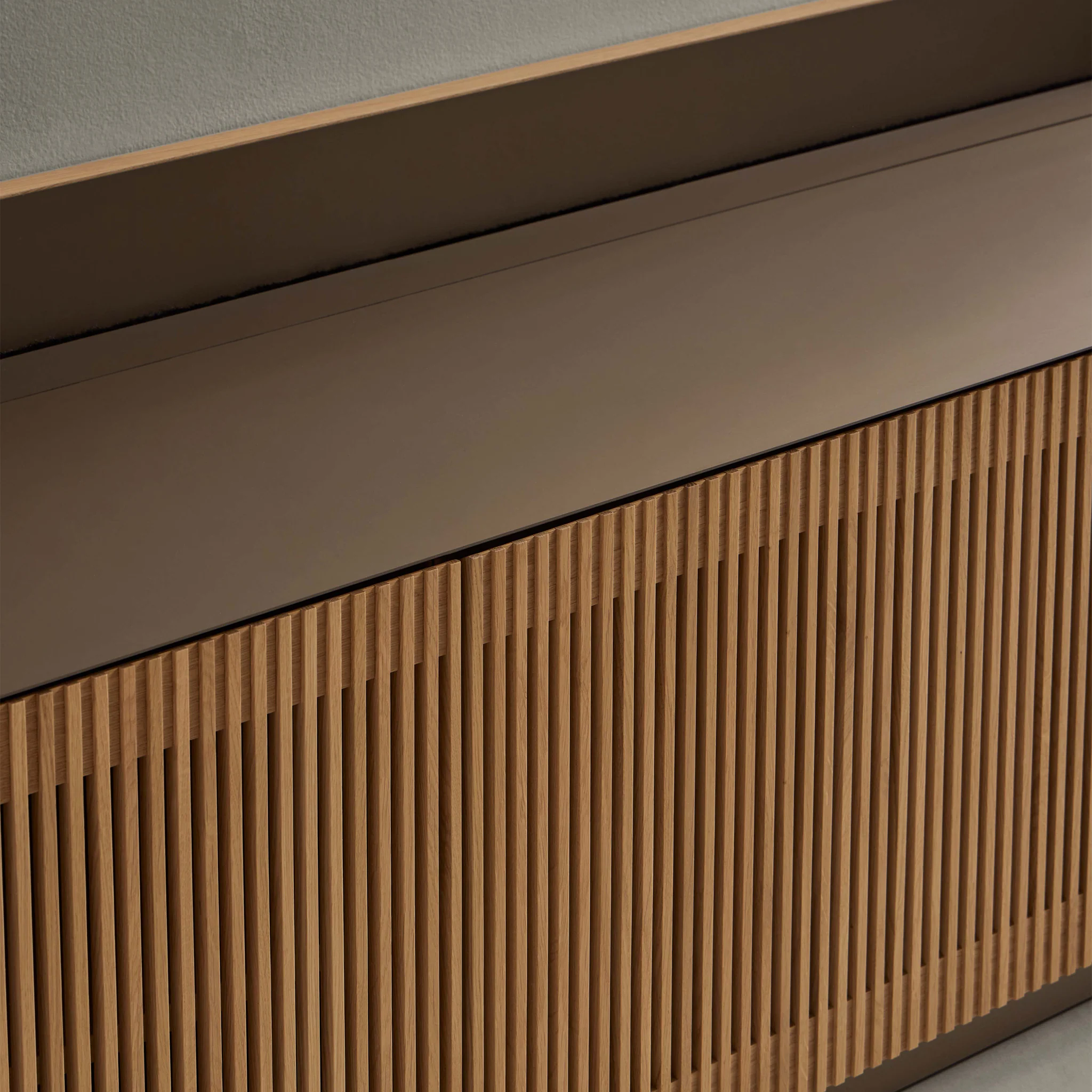 Stockholm Technic Sideboard With Plinth by Punt - Image 6