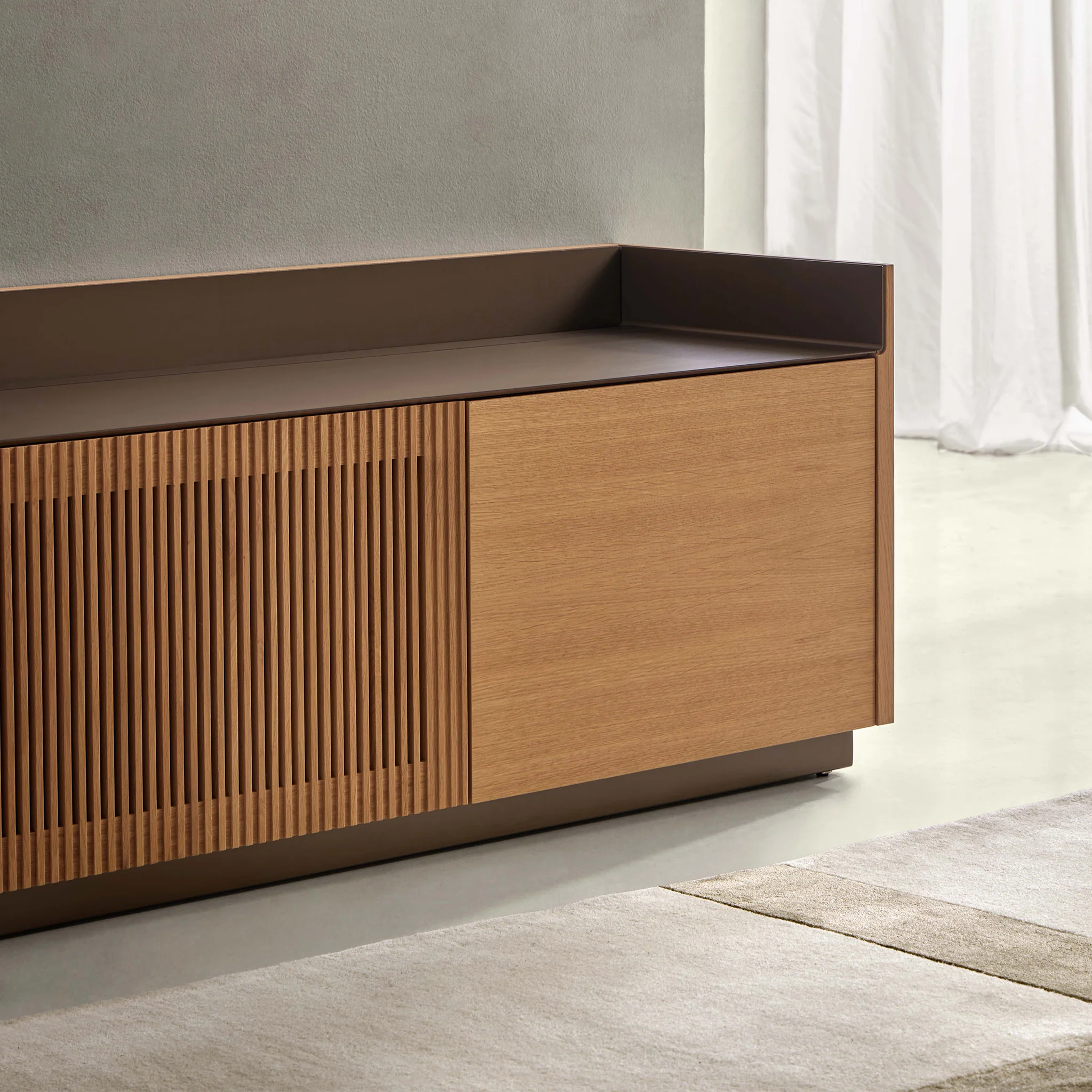 Stockholm Technic Sideboard With Plinth by Punt - Image 7