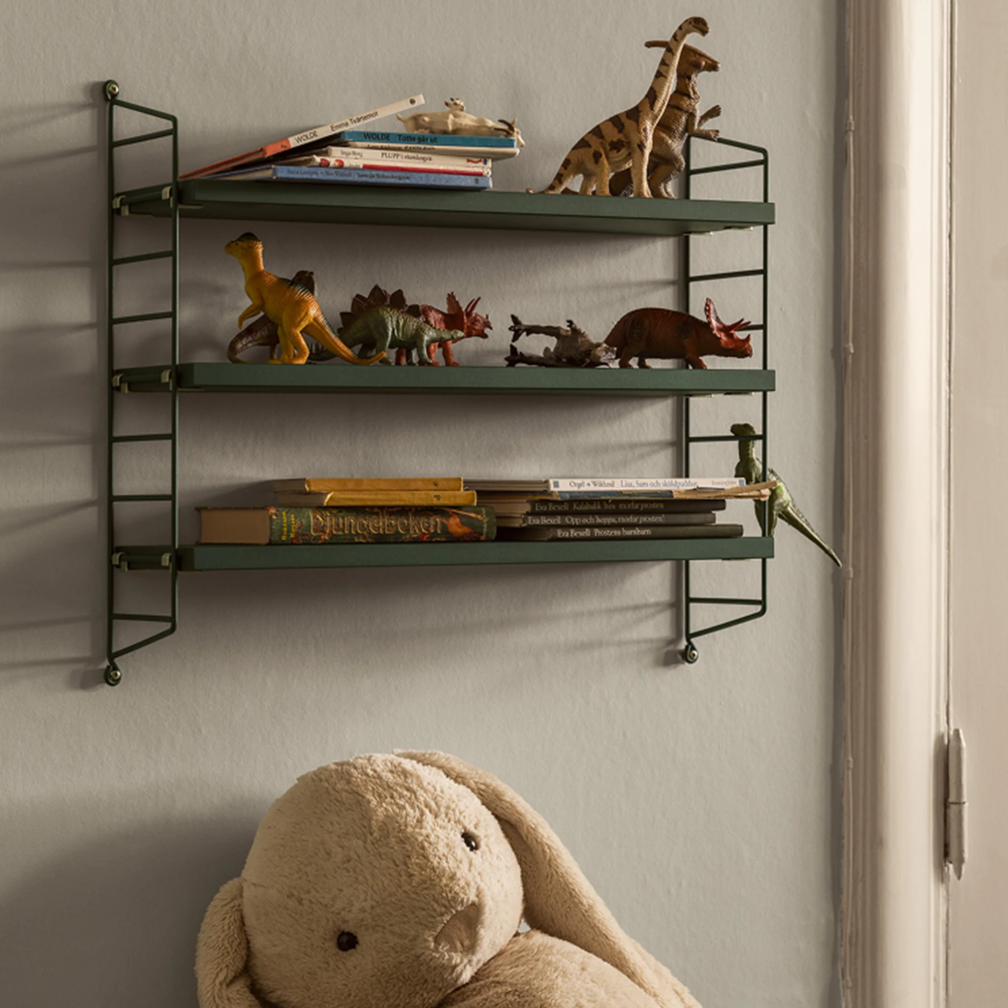 String - Pocket Shelf - Image 3