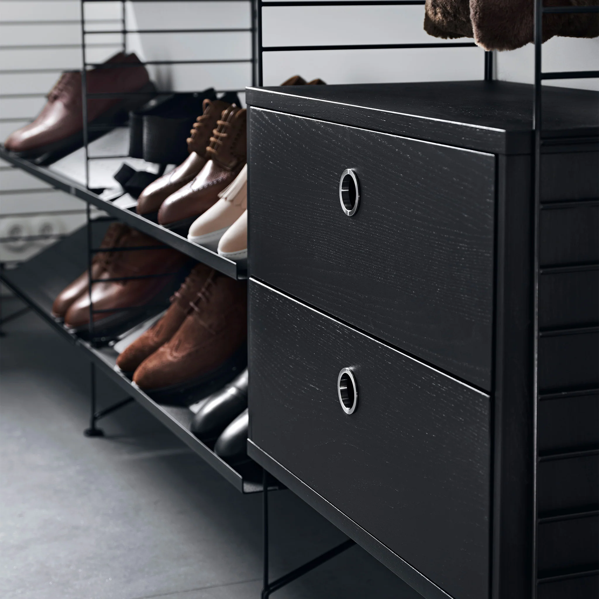 String - Chest with Drawers - Image 7