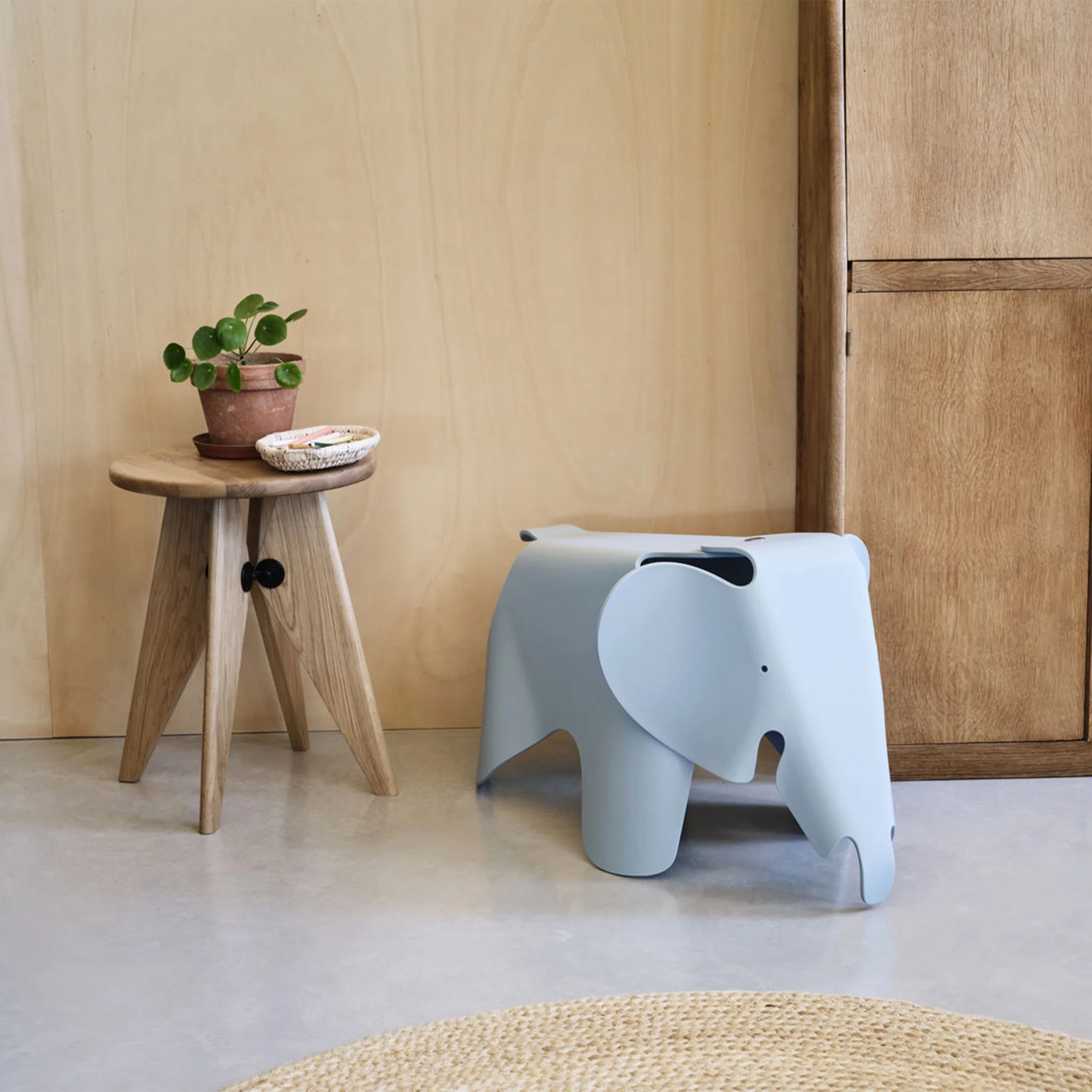 Tabouret Bois by Jean Prouvé - Image 3