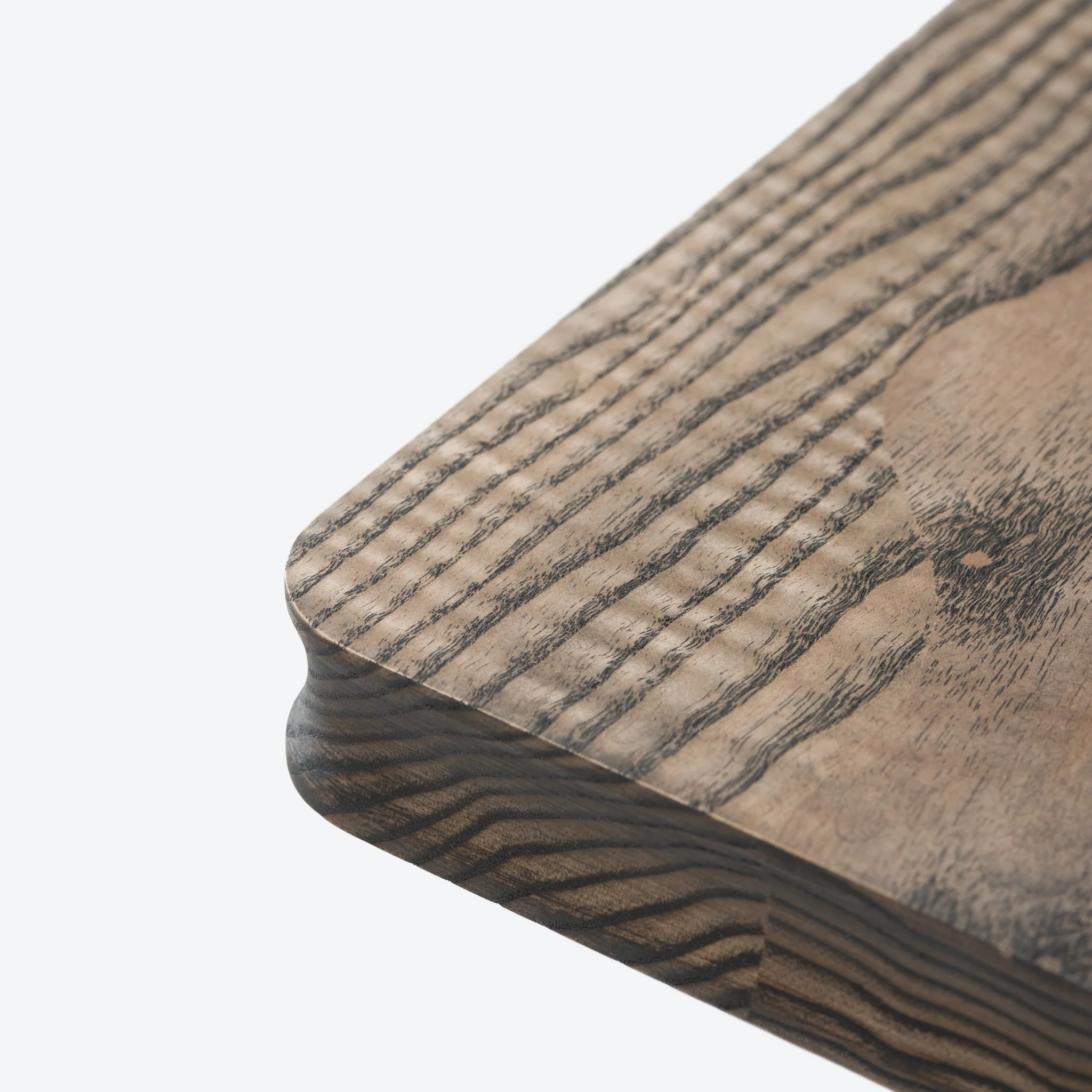Tavli Dining Table by Matthew Hilton - Image 4
