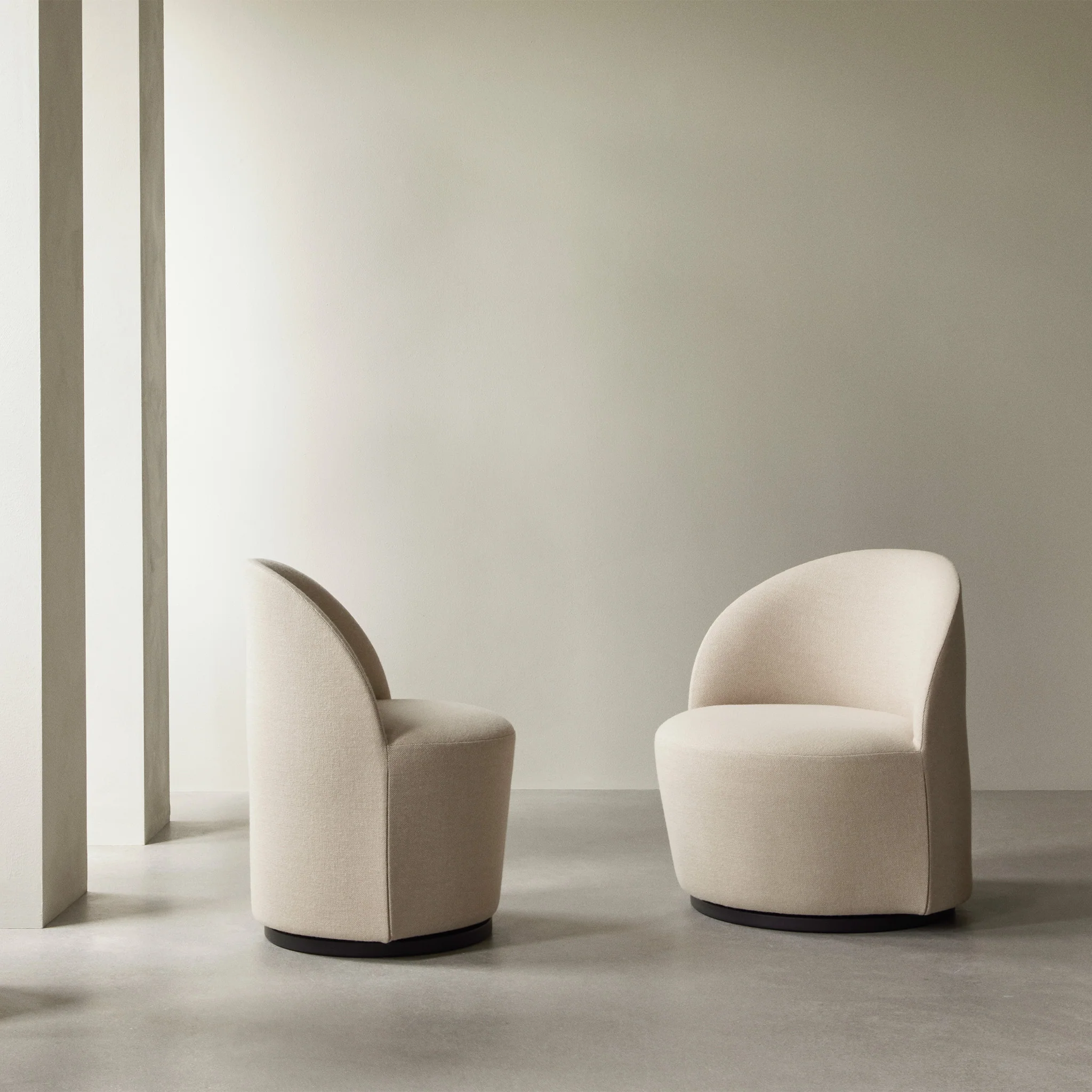 Tearoom Lounge Chair Swivel With Return By Nick Ross - Image 6