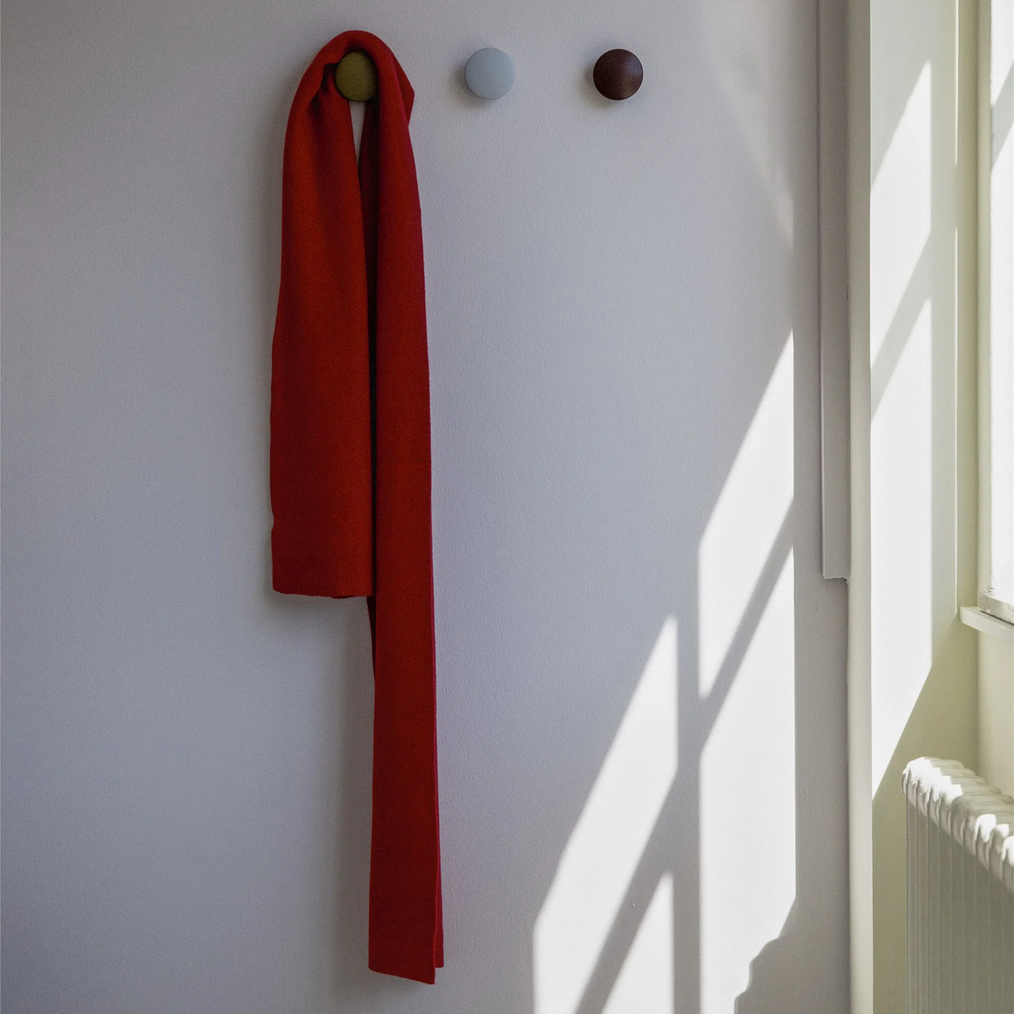 The Dots Hooks Singles Wood by Muuto - Image 16