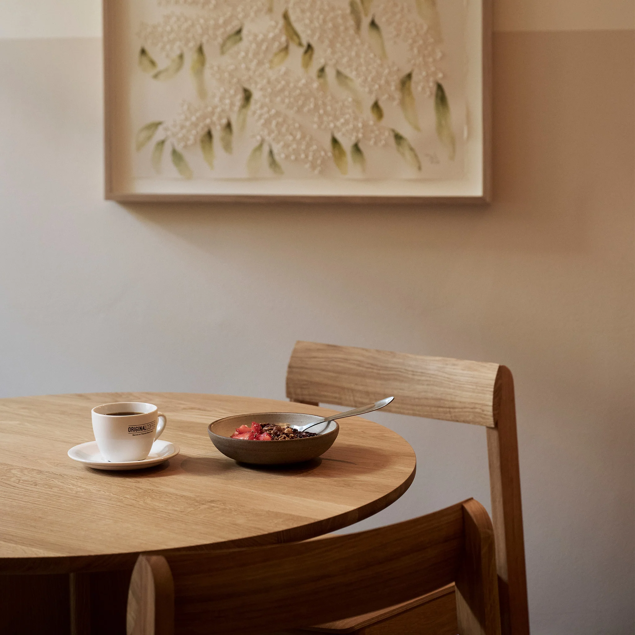 Trefoil Round Table Ø90cm by Form and Refine - Image 6