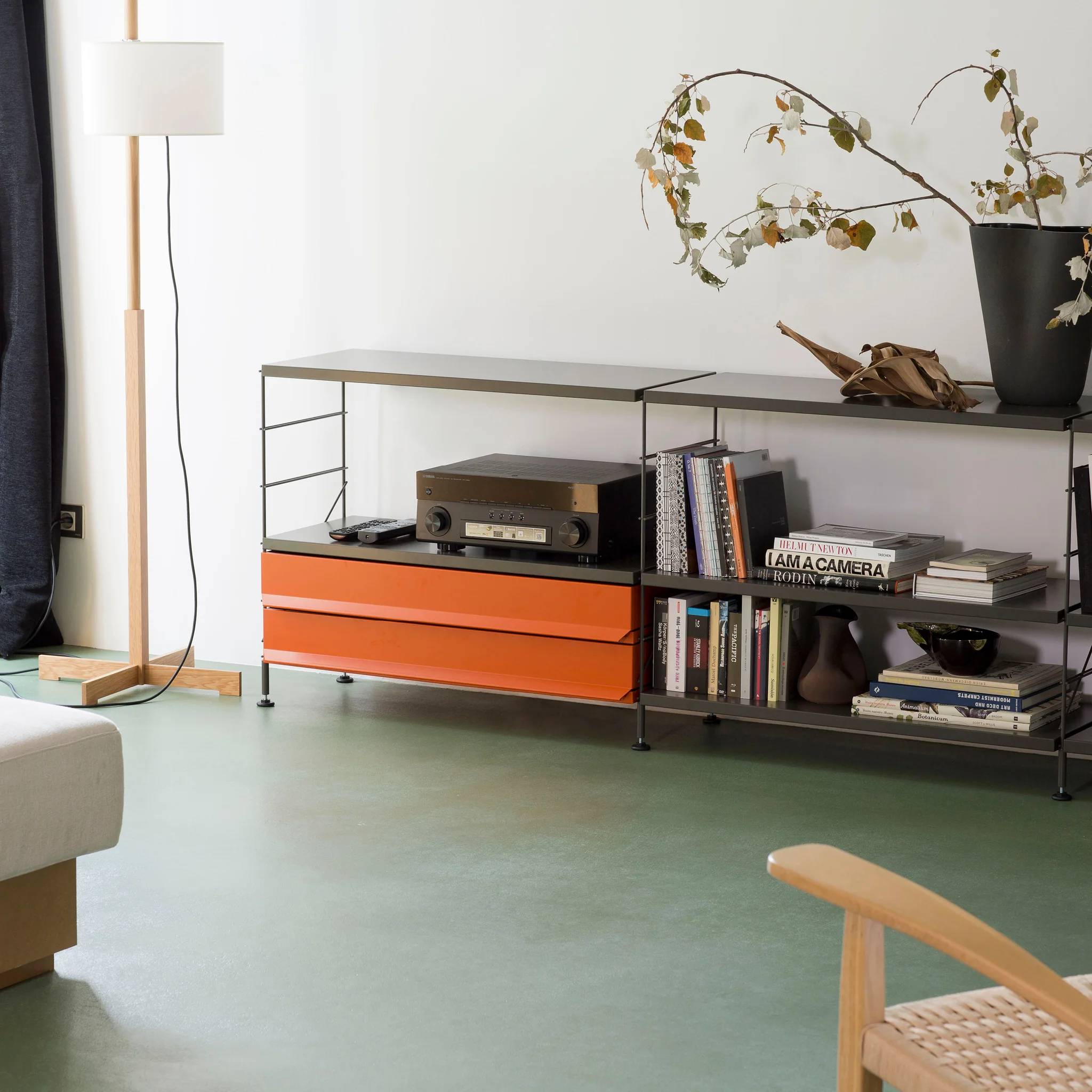 Tria114 Modular Shelving System - Floor Supports - Image 5
