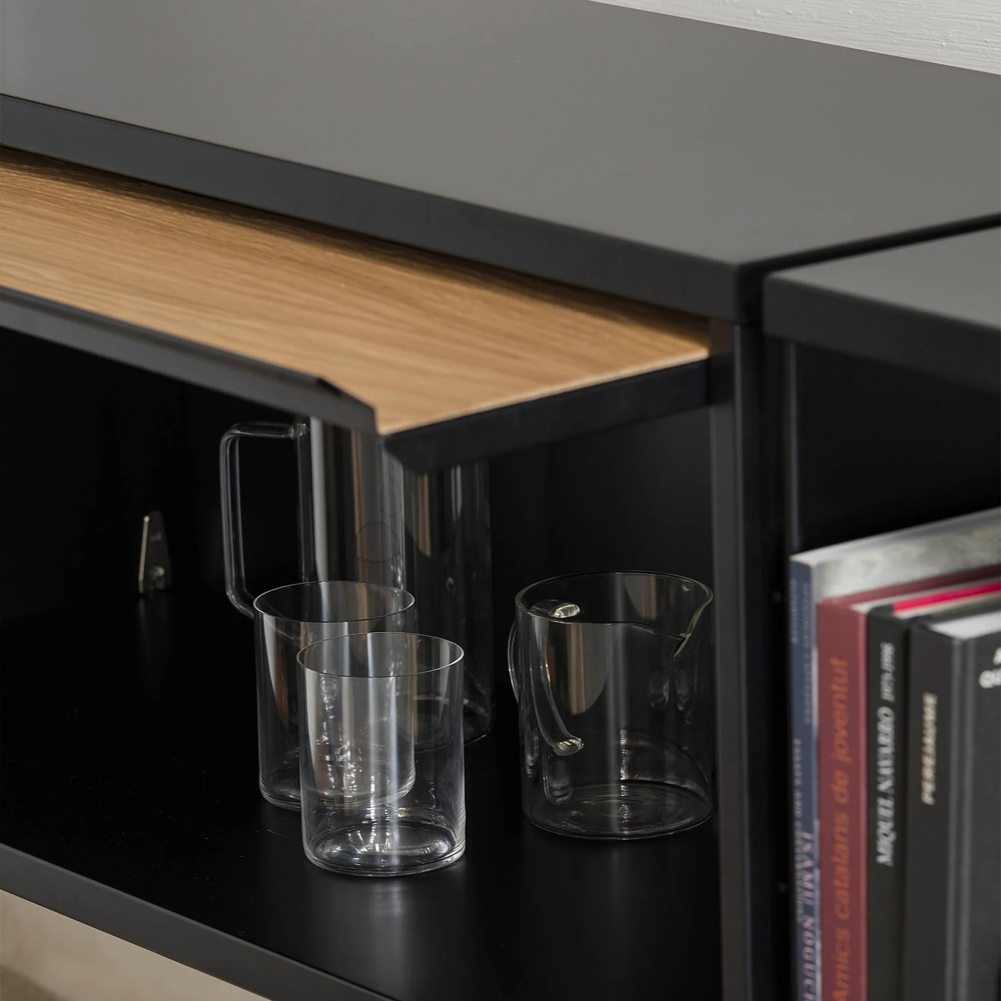 Tria114 Modular Shelving System - Cabinets - Image 5