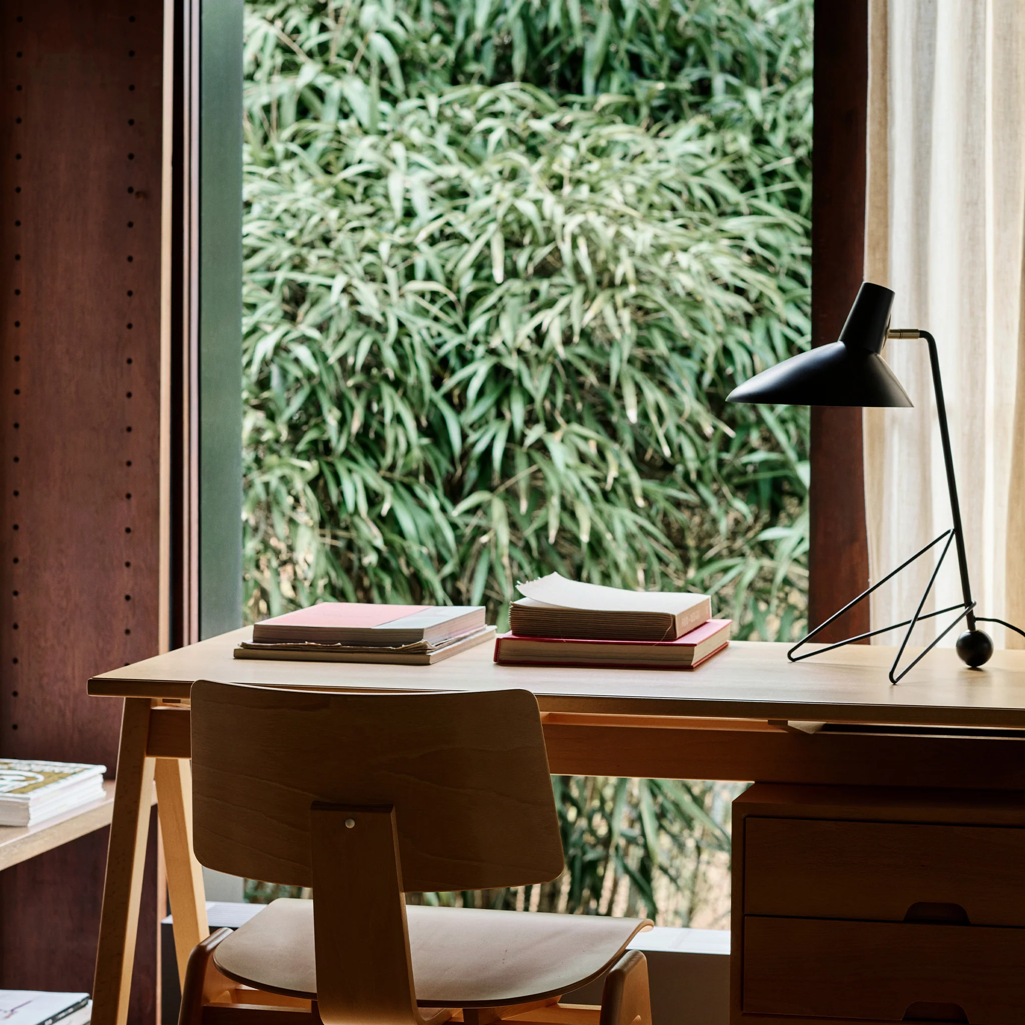 Tripod HM9 Table Lamp 2024 by Hvidt & Mølgaard - Image 5