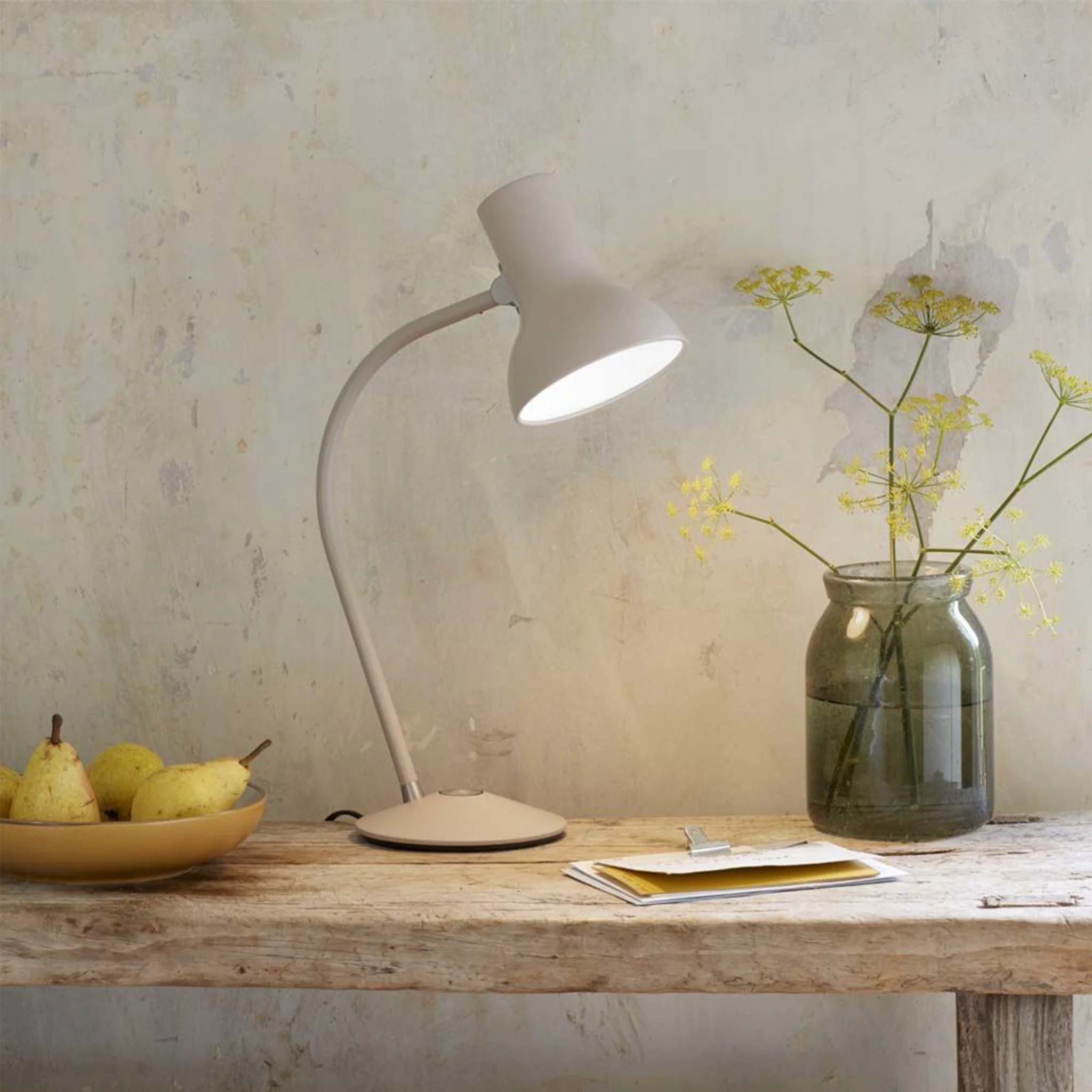 Type 75™ Mini Table Lamp by Anglepoise - Image 6