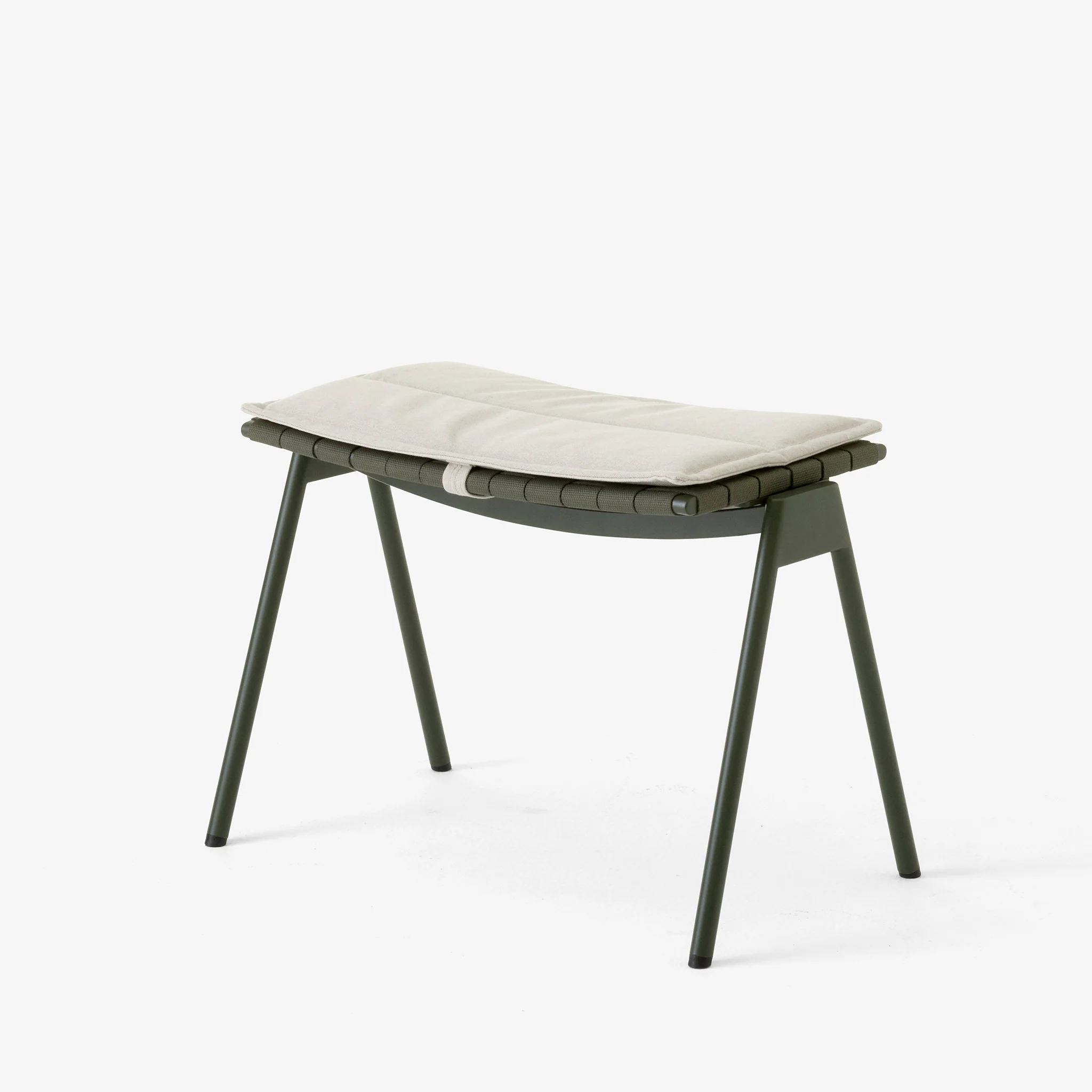 Ville AV44/AV45/46 Outdoor Seat Cushions - Image 2
