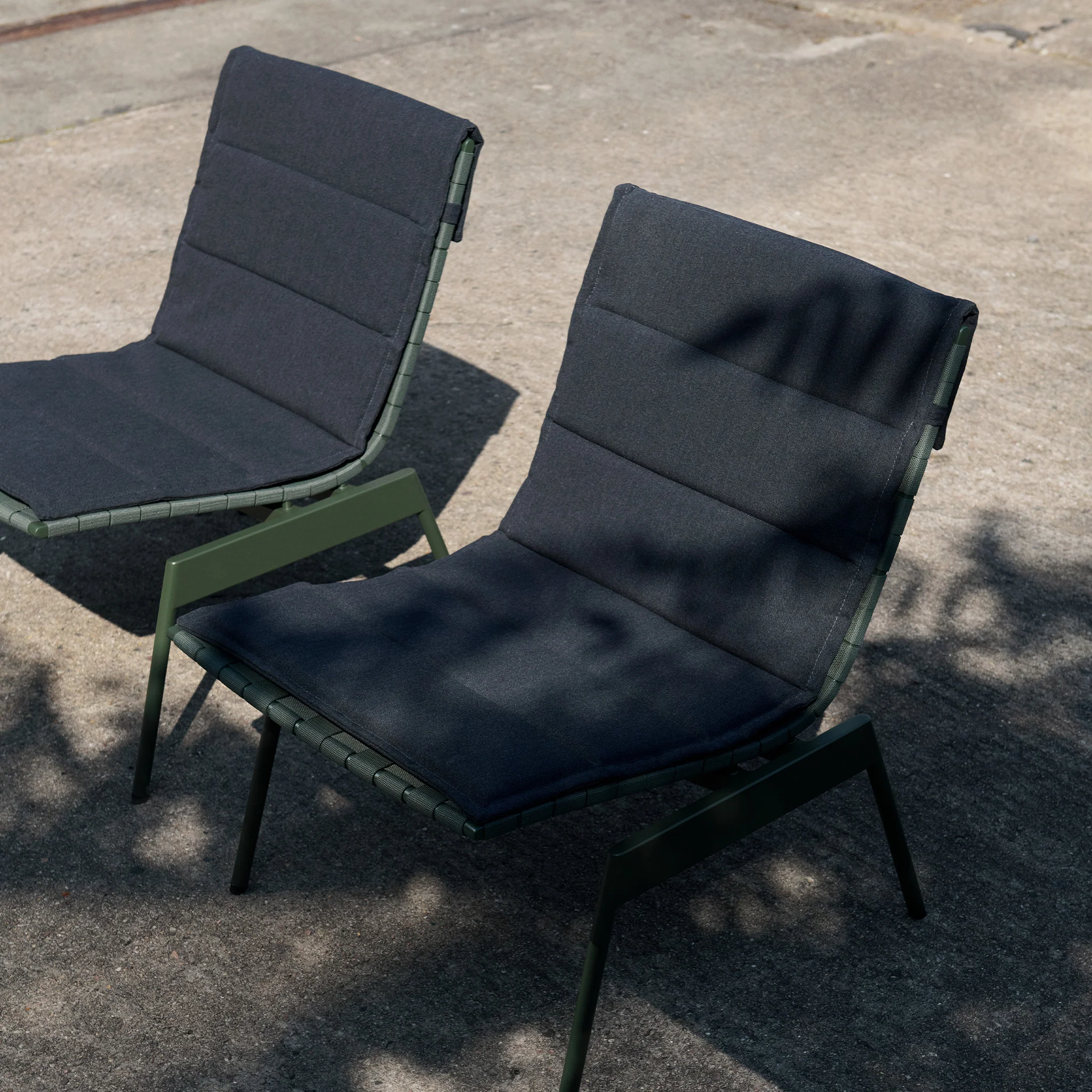 Ville AV44/AV45/46 Outdoor Seat Cushions - Image 9