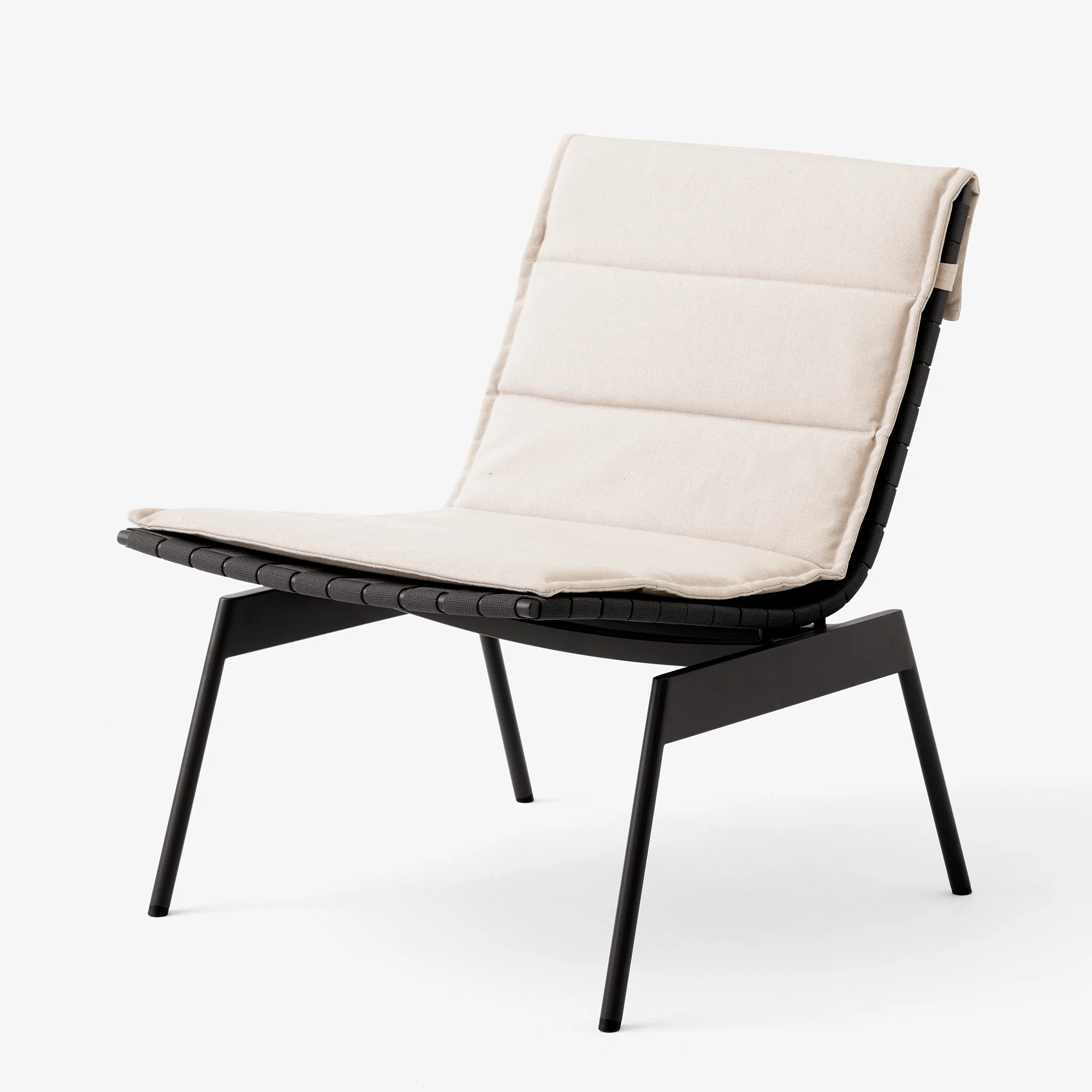 Ville AV44 Outdoor Lounge Chair by Anderssen & Voll - Image 3