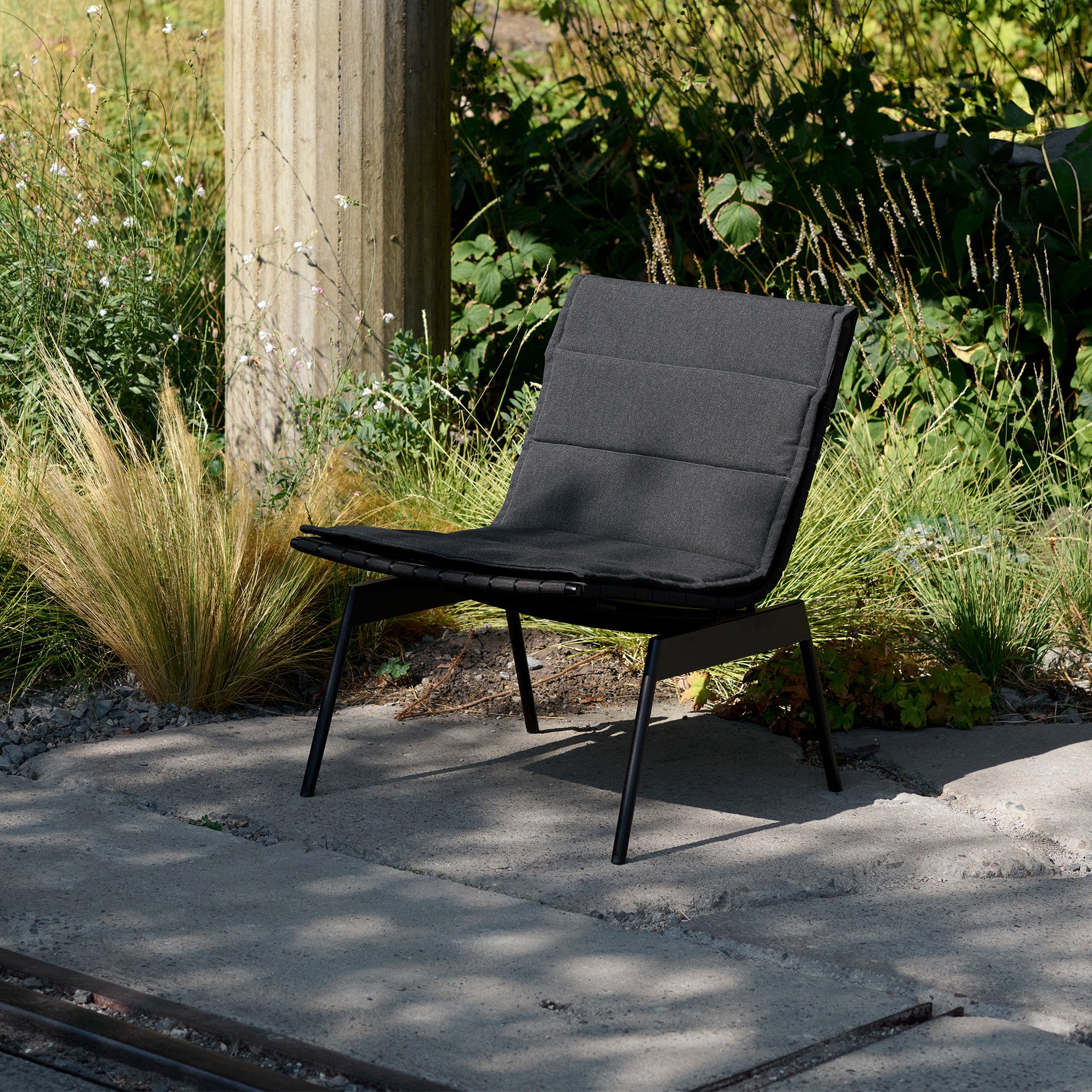 Ville AV44 Outdoor Lounge Chair by Anderssen & Voll - Image 5