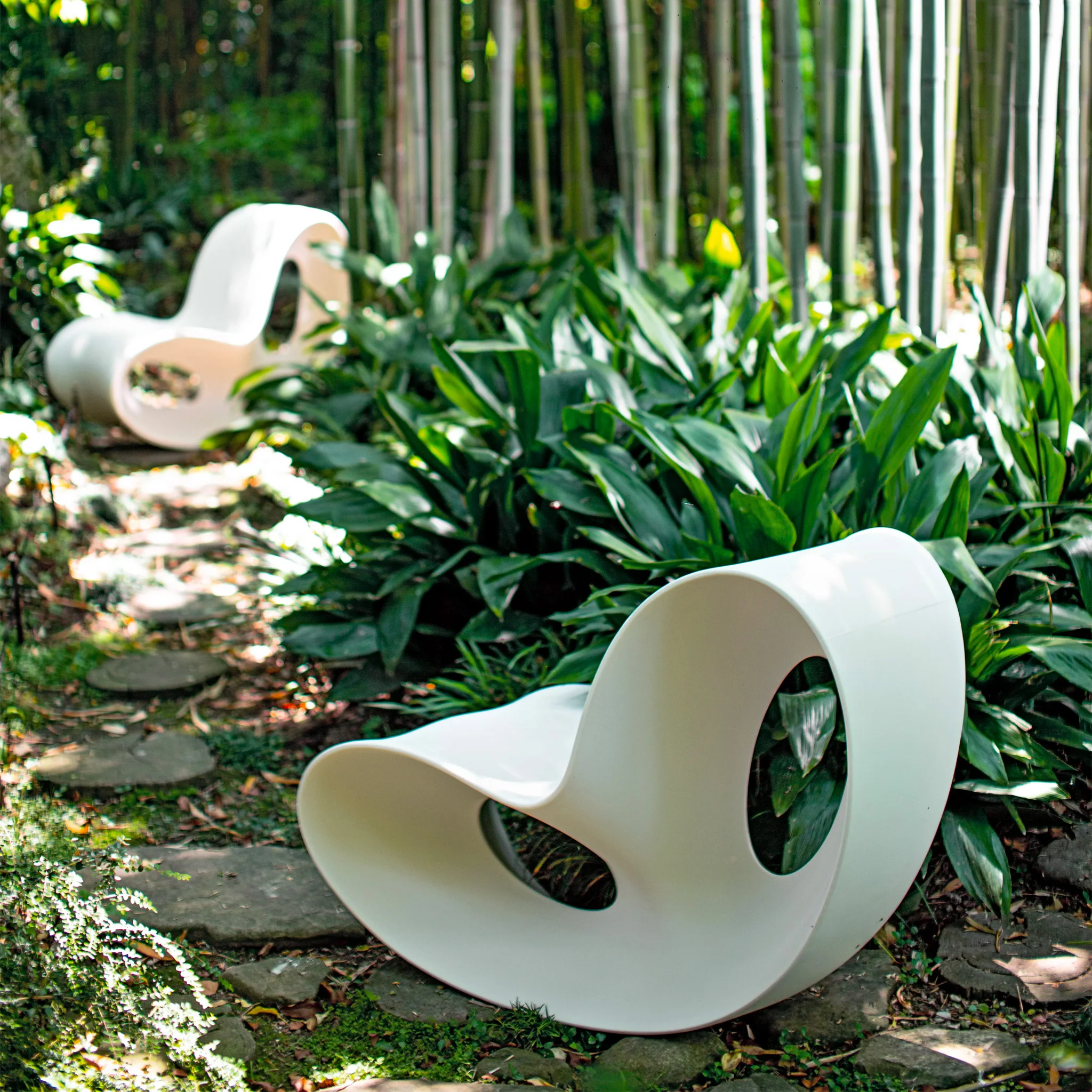 Voido Rocking Chair - Matt by Magis - Image 3