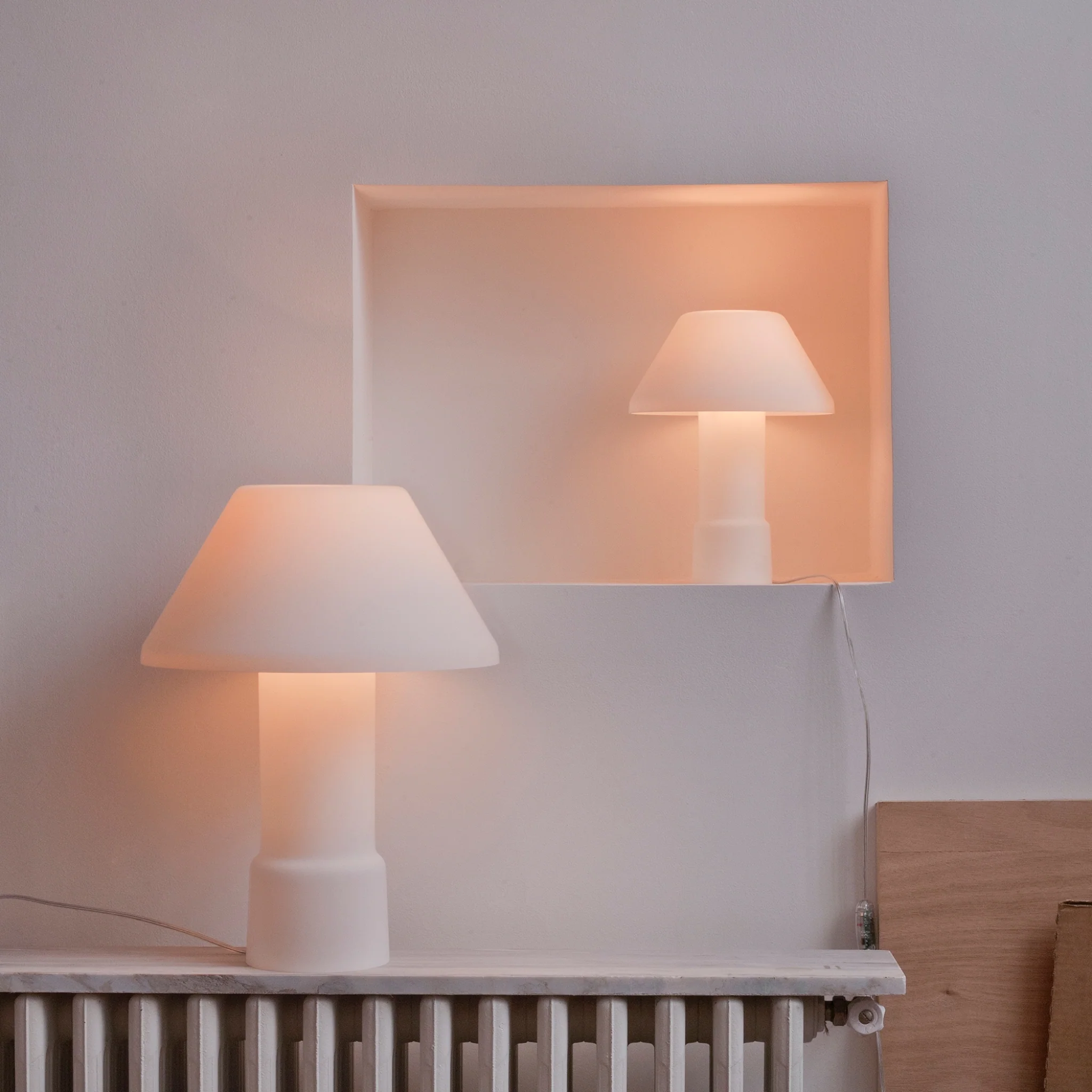 W163T Lampyre Table Lamp By Wastberg+ - Image 2